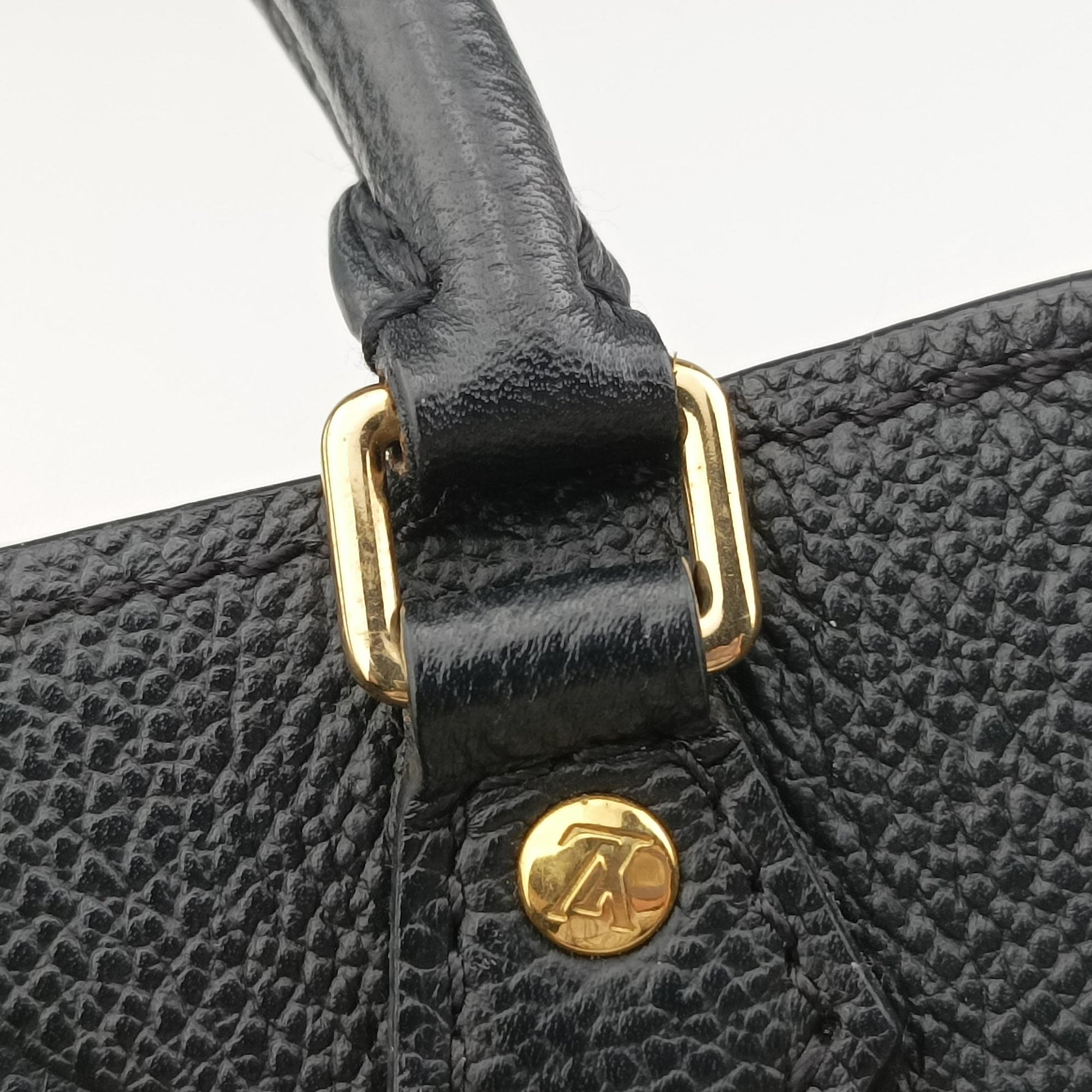 Petite Sac Plat Noir Monogram Empreinte M81417 IC Chipプティットサックプラ ノワール モノグラムアンプラント M81417 ICチップ