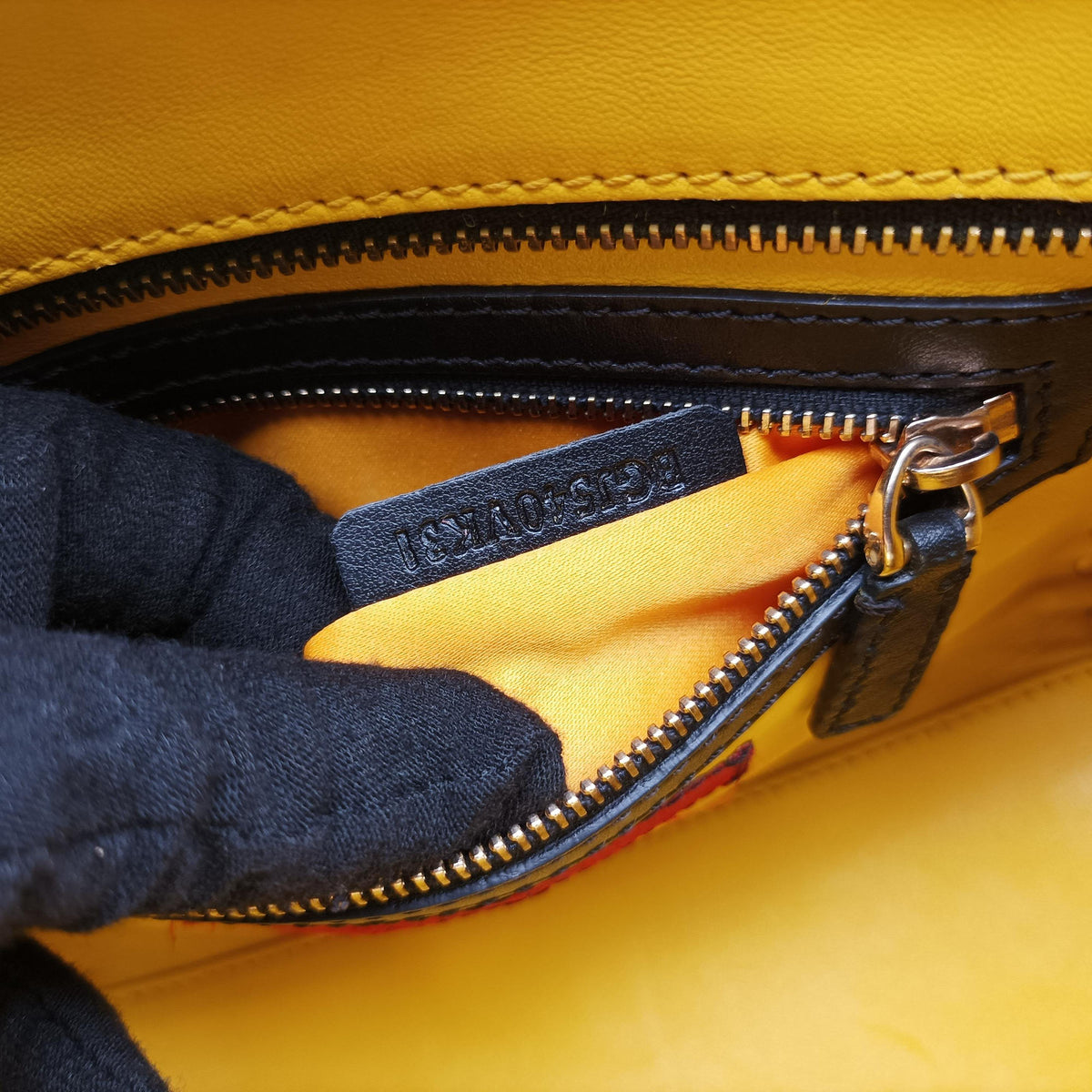 Rockstud Yellow × Black Leather BGJ540VK31ロックスタッズ イエロー × ブラック レザー BGJ540VK31