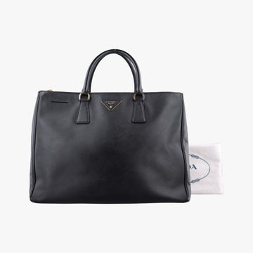 Galleria Black SAFFIANO　Leather BN1802 117ガレリア ブラック サフィアーノレザー BN1802 117