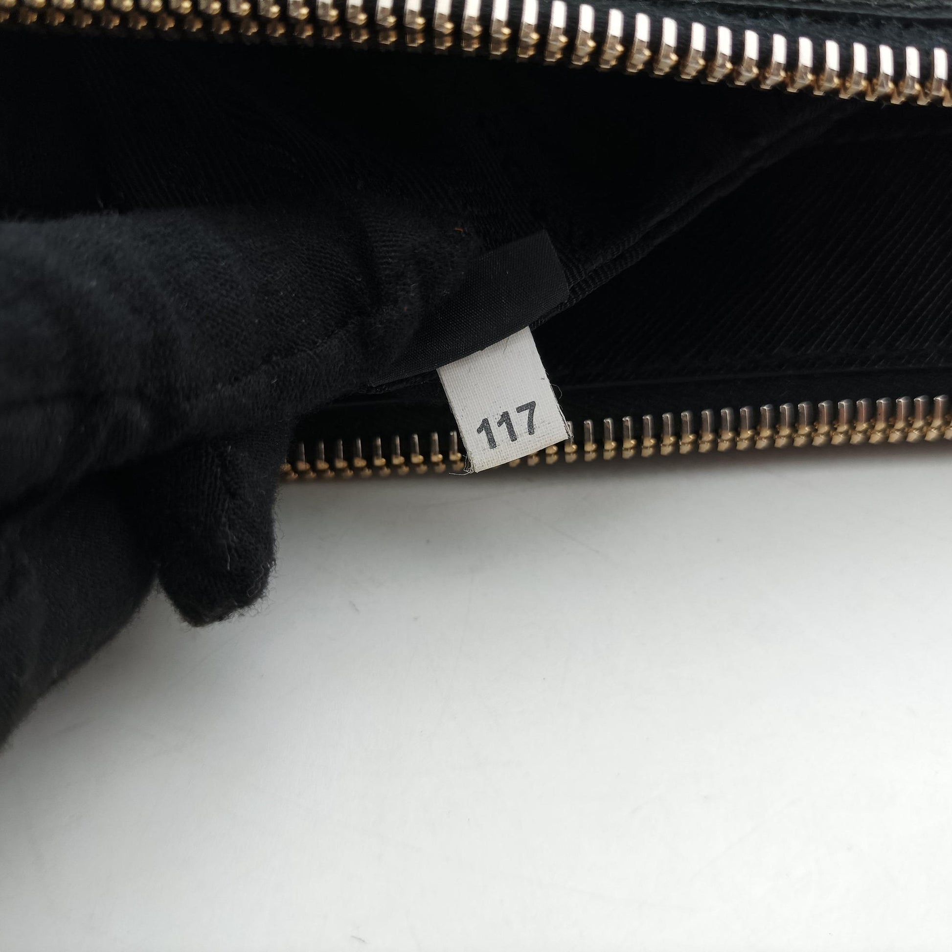 Galleria Black SAFFIANO　Leather BN1802 117ガレリア ブラック サフィアーノレザー BN1802 117