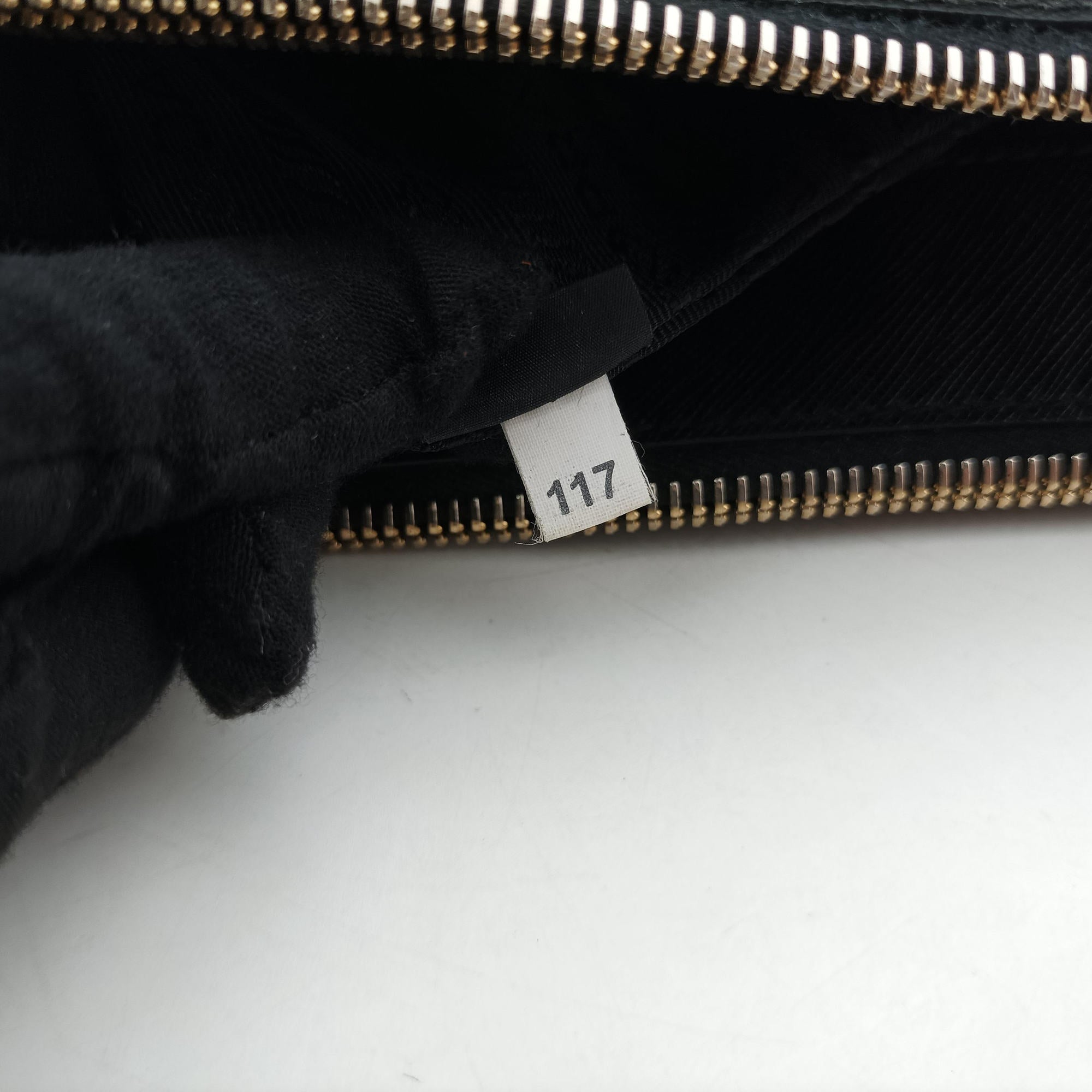 Galleria Black SAFFIANO　Leather BN1802 117ガレリア ブラック サフィアーノレザー BN1802 117