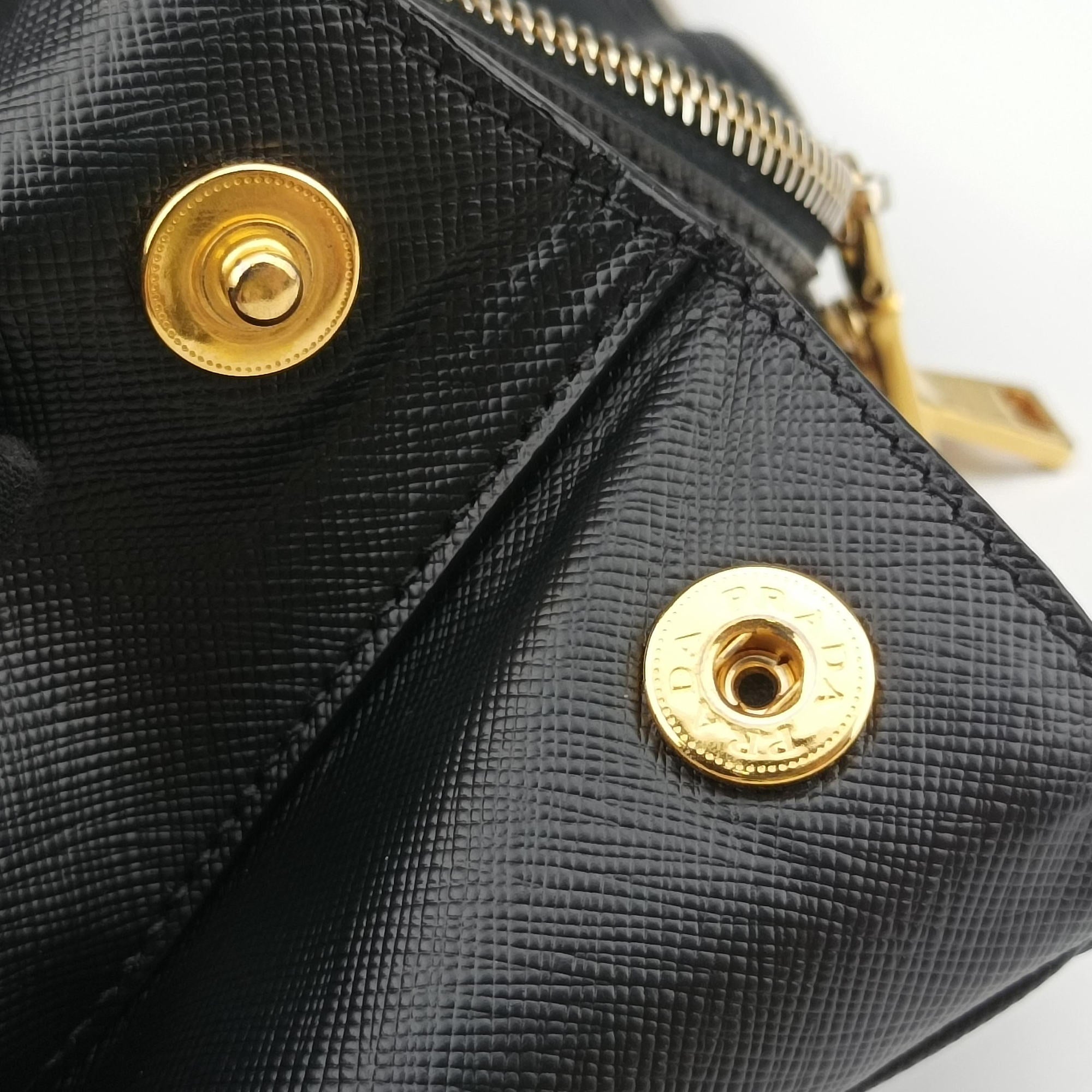 Galleria Black SAFFIANO　Leather BN1802 117ガレリア ブラック サフィアーノレザー BN1802 117