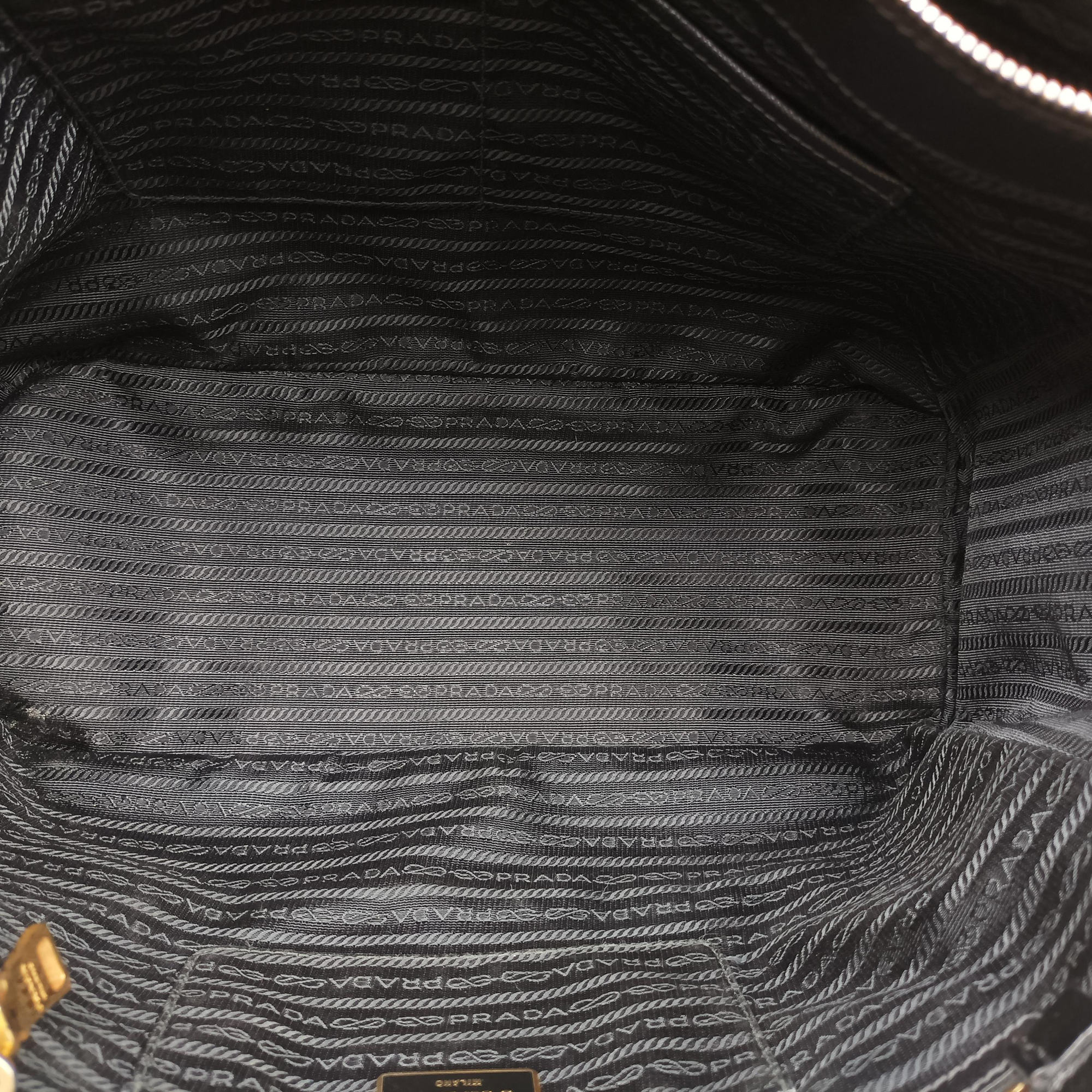 Galleria Black SAFFIANO　Leather BN1802 117ガレリア ブラック サフィアーノレザー BN1802 117
