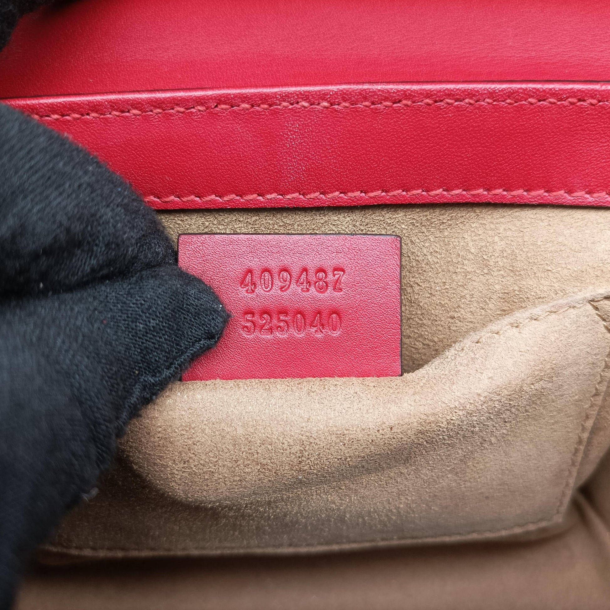 Padlock Beige×red×pink PVC coated canvas×Leather 409487 F023667693パドロック ベージュ×レッド×ピンク PVCコーティングキャンバス×レザー 409487 F023667693