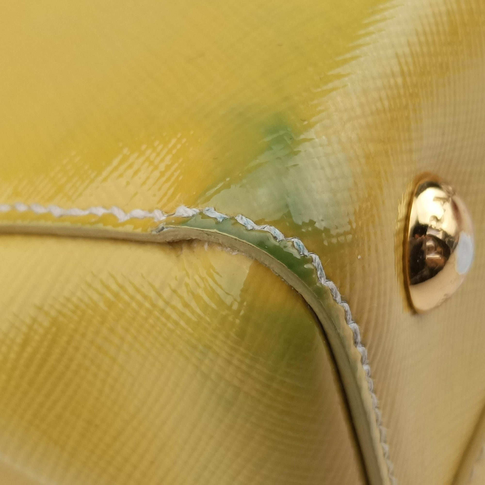 Parabole Tote Yellow SAFFIANO Leather BN2411 7 Bパラボラトート イエロー サフィアーノレザー BN2411 7 B