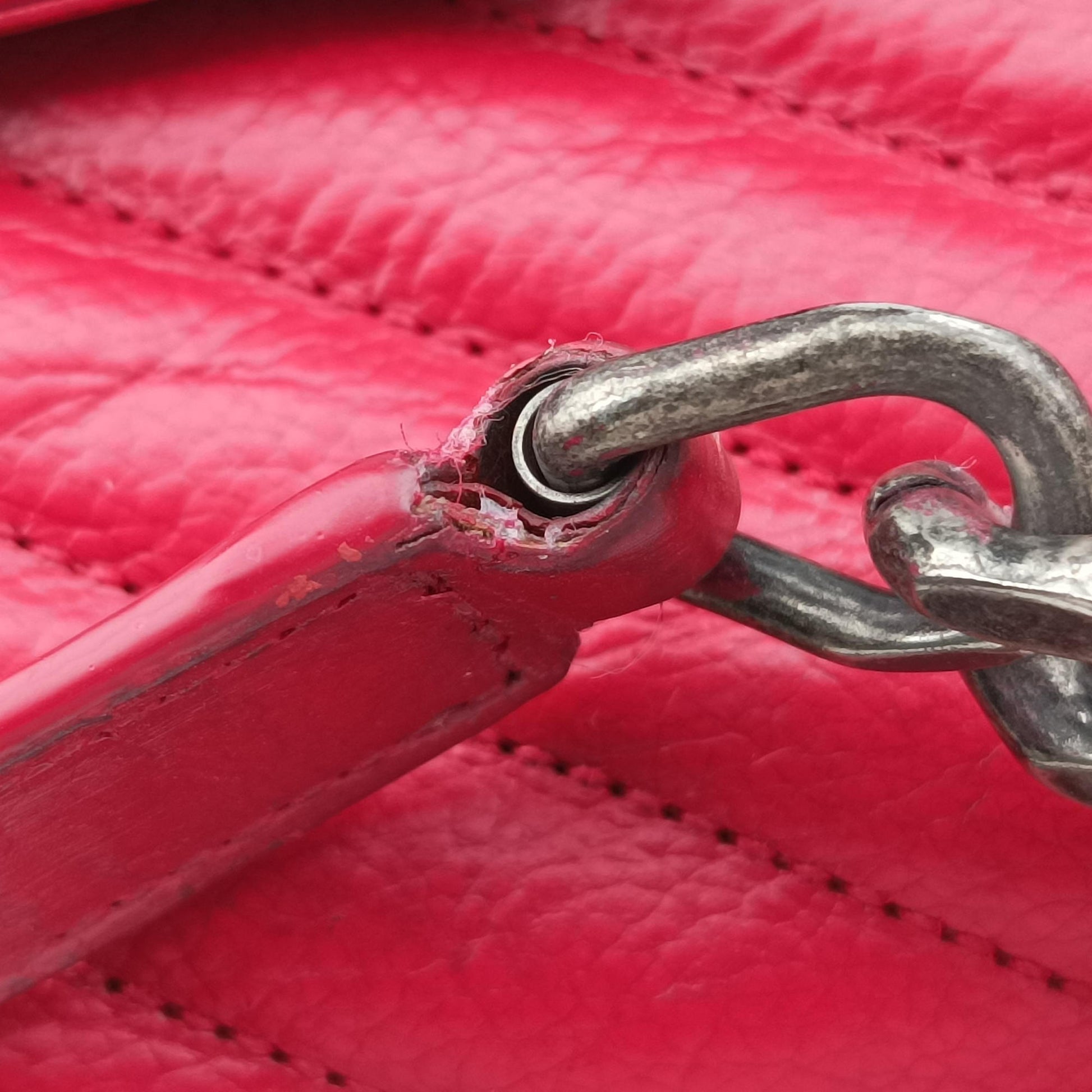 Pre-owned Yves Saint Laurent COLLEGE Red Leather 428056 shoulderbag | stylenewstar