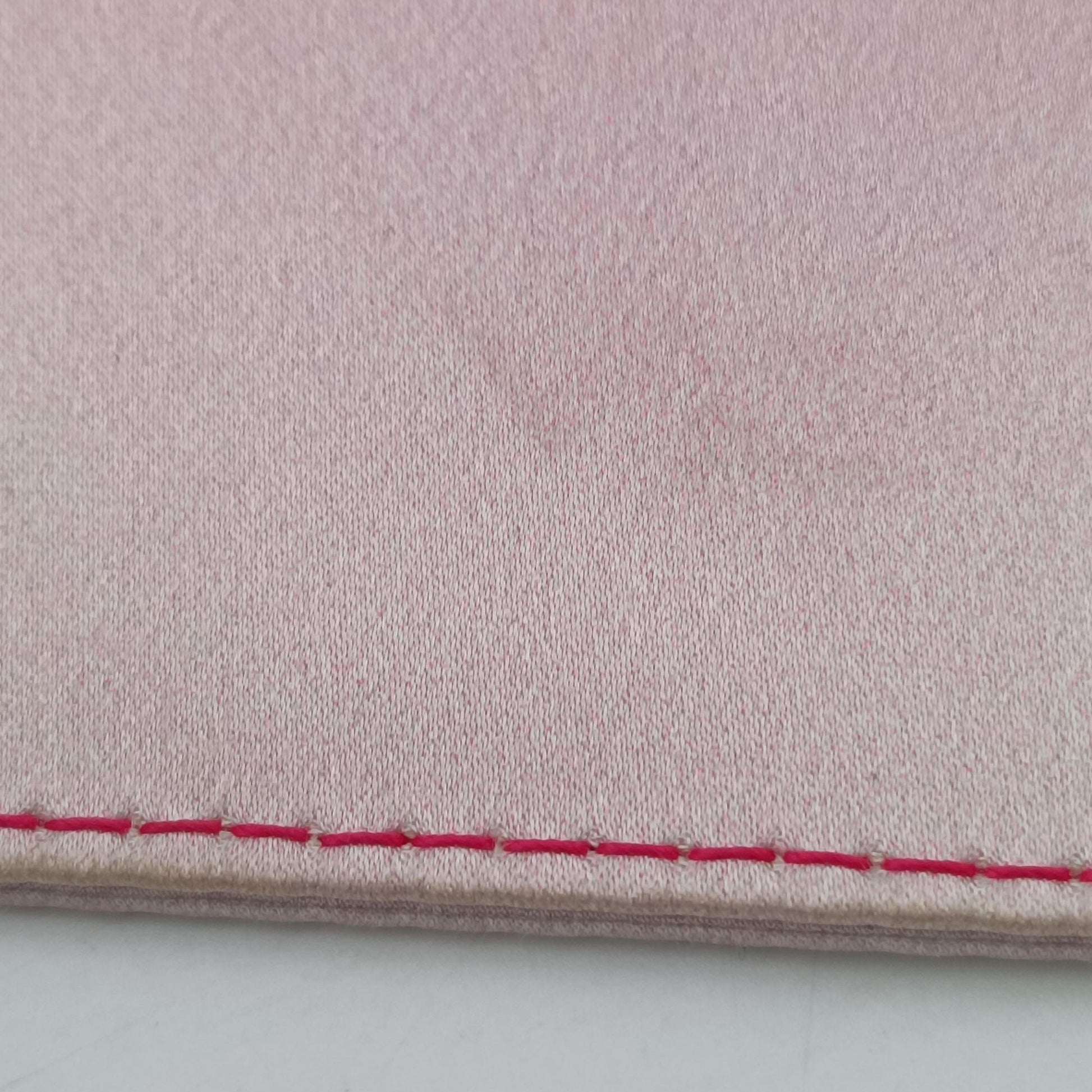 Christian Dior Parfums Promotional Clutch Pouch Pink Satin 11-MA-0145ディオール ノベルティ 2つ折りクラッチポーチ ピンク サテン 11-MA-0145