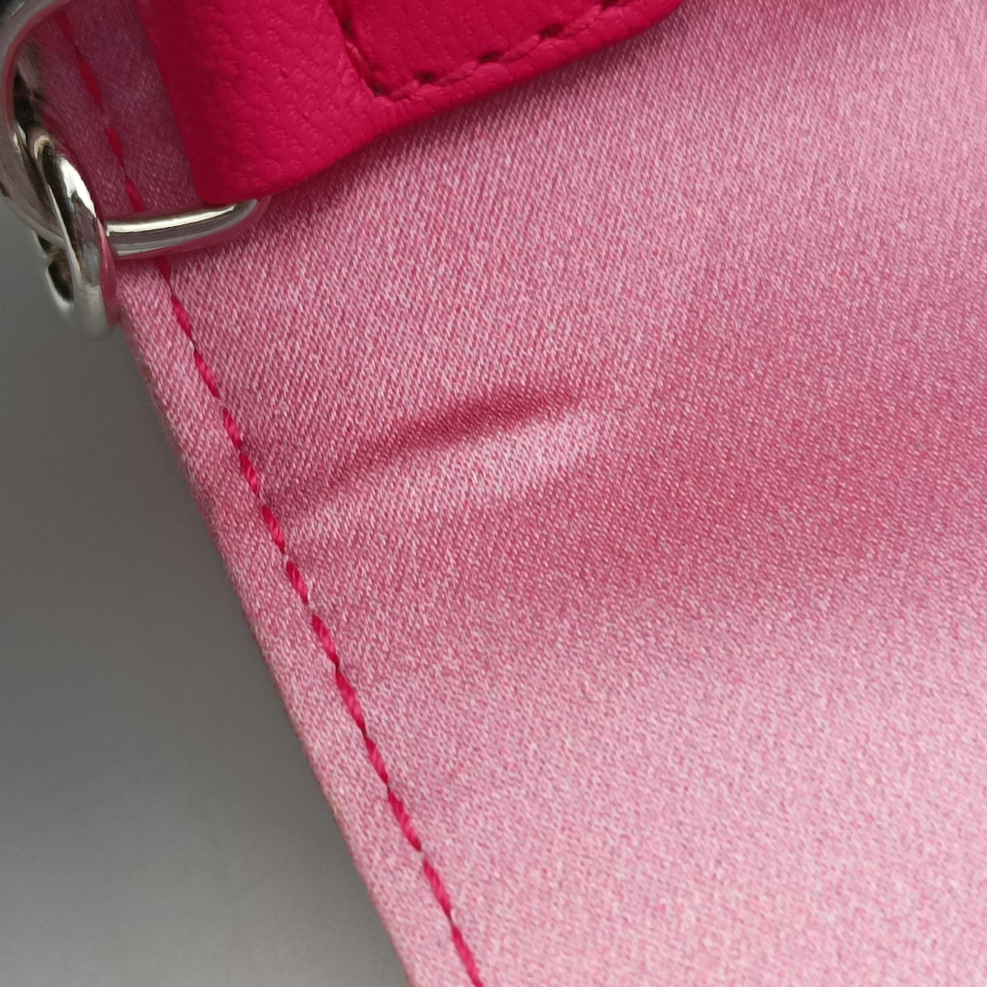 Christian Dior Parfums Promotional Clutch Pouch Pink Satin 11-MA-0145ディオール ノベルティ 2つ折りクラッチポーチ ピンク サテン 11-MA-0145