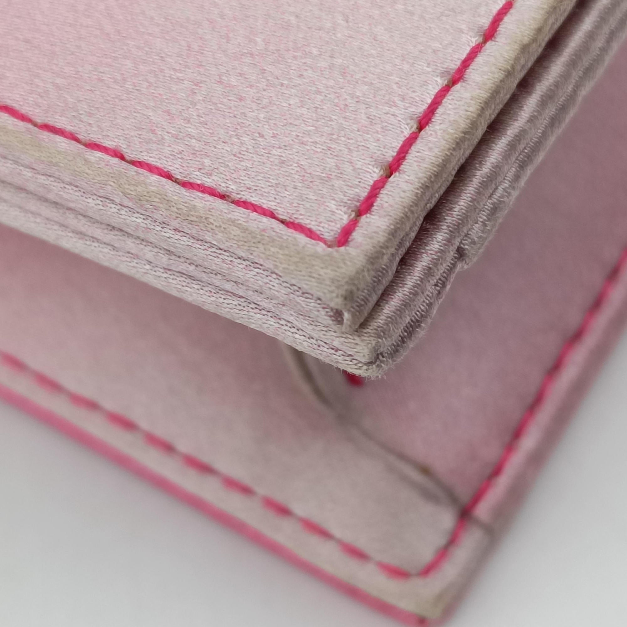 Christian Dior Parfums Promotional Clutch Pouch Pink Satin 11-MA-0145ディオール ノベルティ 2つ折りクラッチポーチ ピンク サテン 11-MA-0145