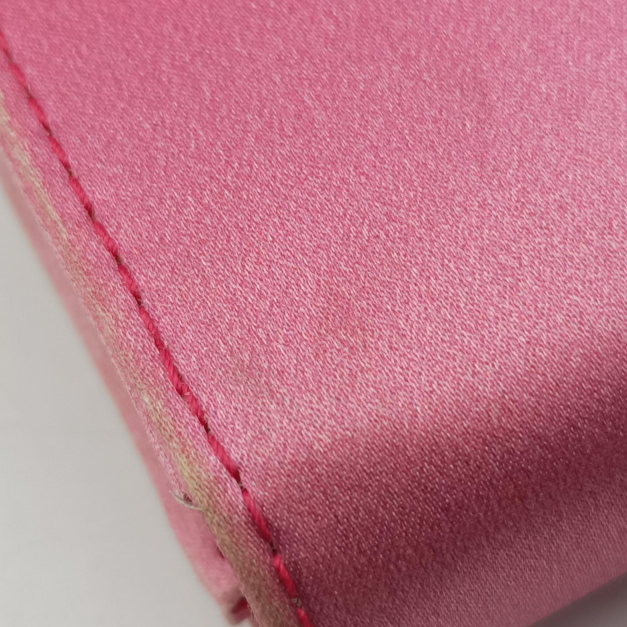 Christian Dior Parfums Promotional Clutch Pouch Pink Satin 11-MA-0145ディオール ノベルティ 2つ折りクラッチポーチ ピンク サテン 11-MA-0145