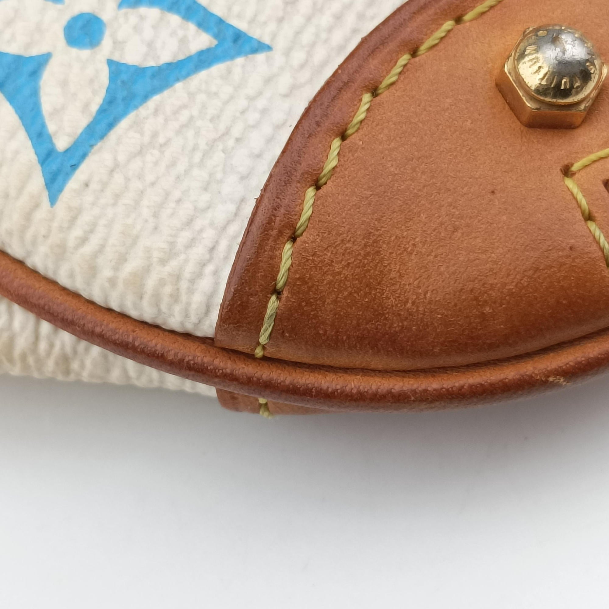 Pochette Mira MM Pouch white Monogram Multicolor M60096 AA0039ポシェット ミラMM ブロン モノグラム マルチカラー M60096 AA0039