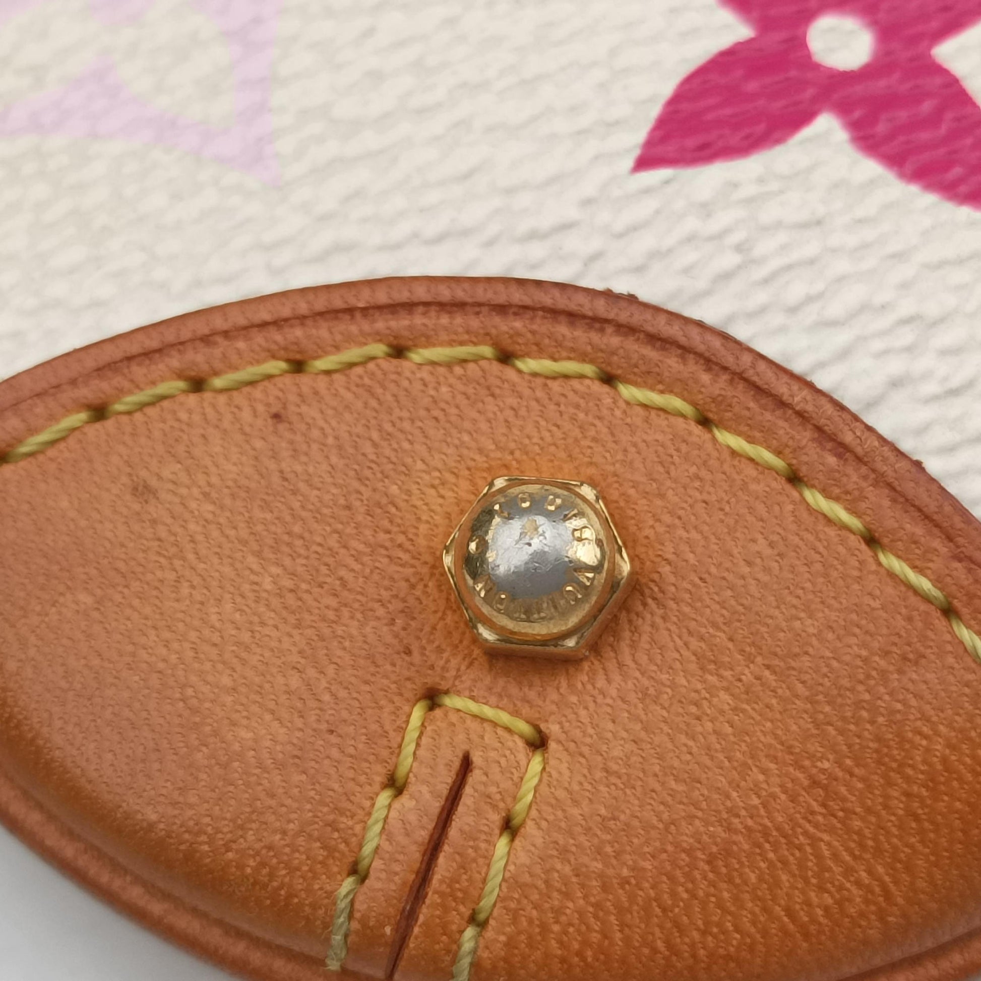 Pochette Mira MM Pouch white Monogram Multicolor M60096 AA0039ポシェット ミラMM ブロン モノグラム マルチカラー M60096 AA0039