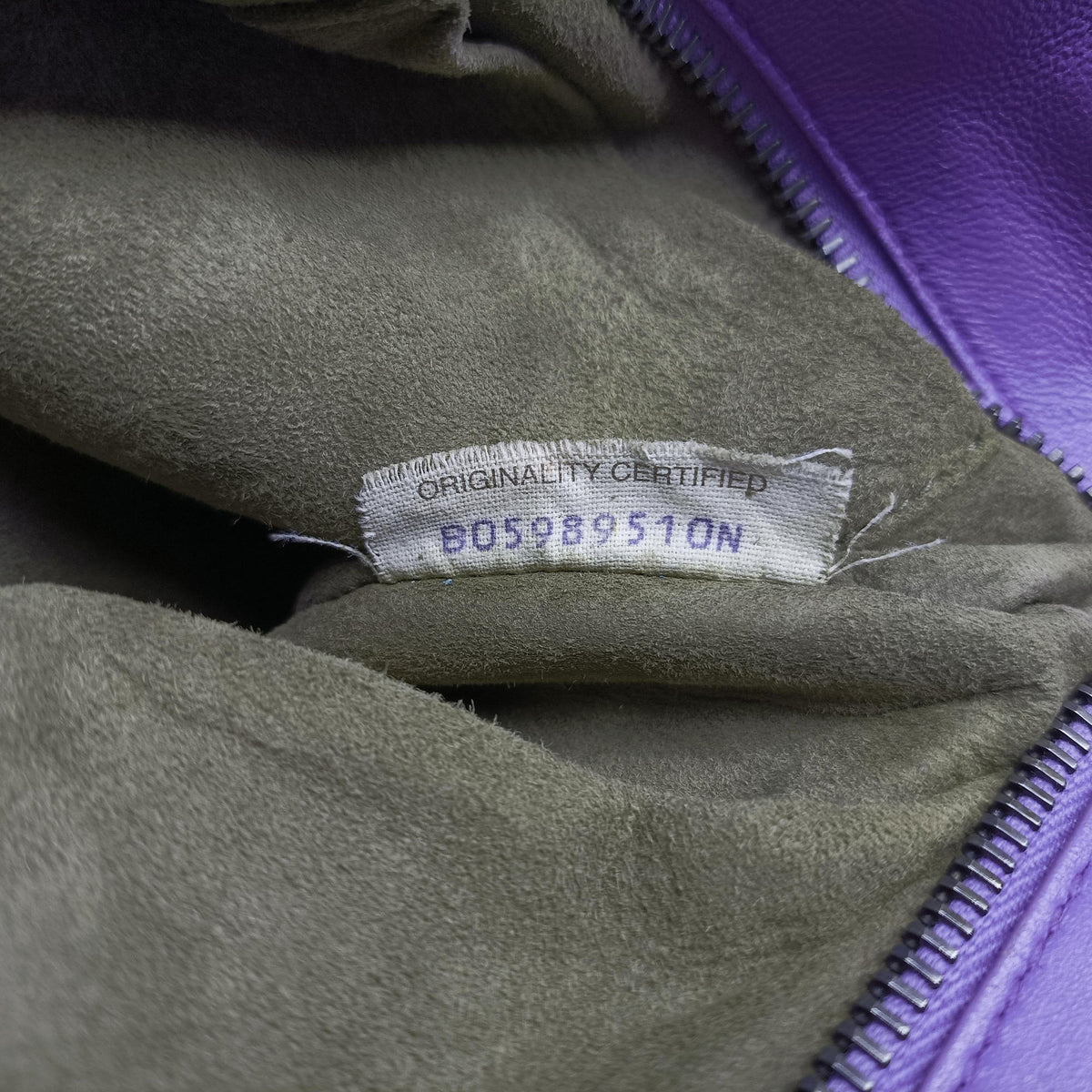 Intrecciato Purple lambskin B05989510Nイントレチャート パープル ラムスキン B05989510N