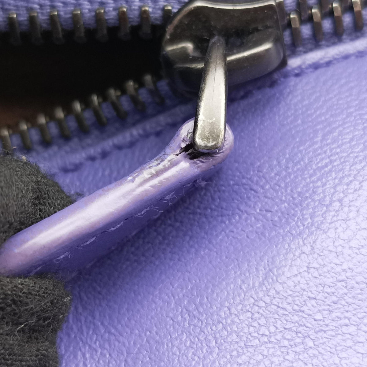 Intrecciato Purple lambskin B05989510Nイントレチャート パープル ラムスキン B05989510N