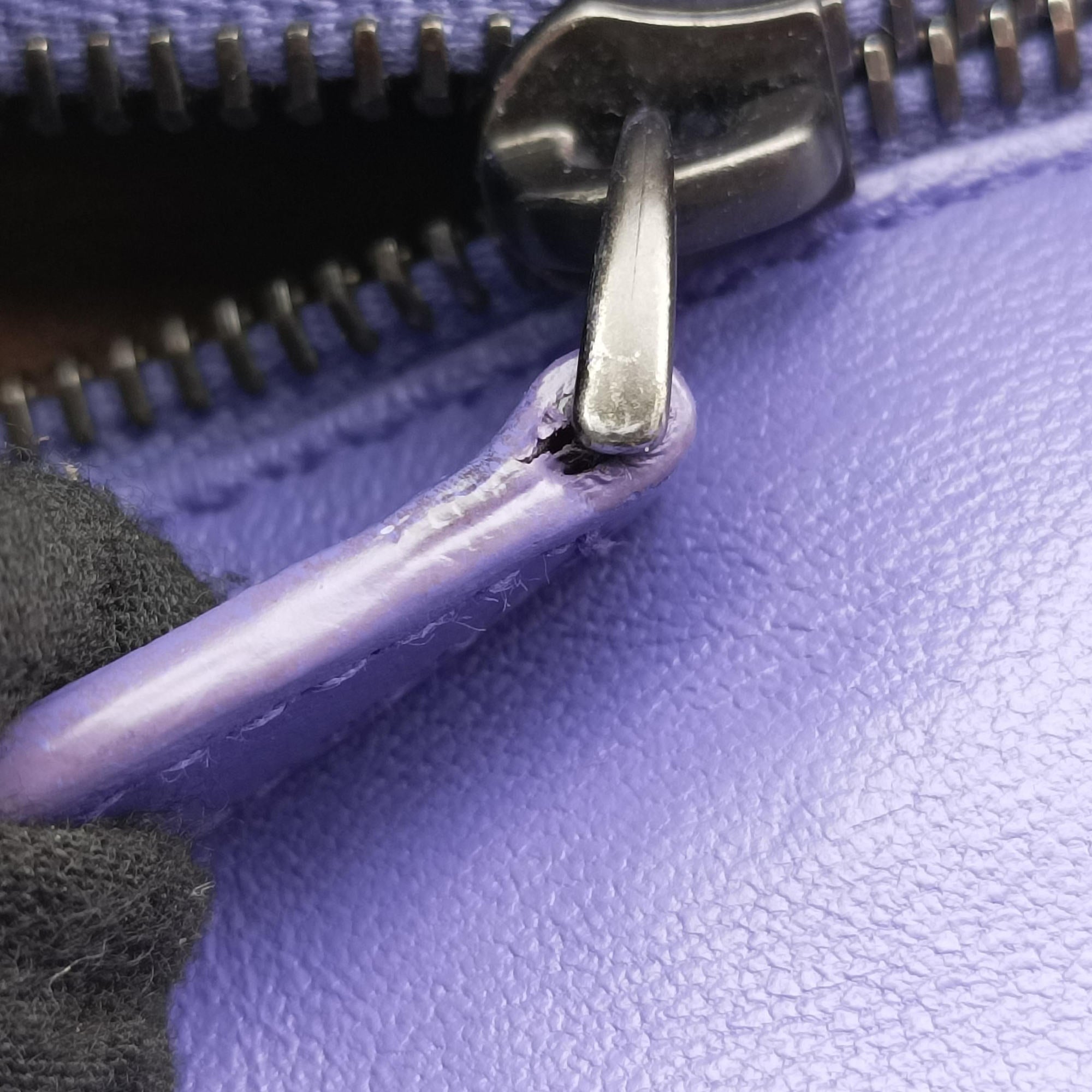 Intrecciato Purple lambskin B05989510Nイントレチャート パープル ラムスキン B05989510N