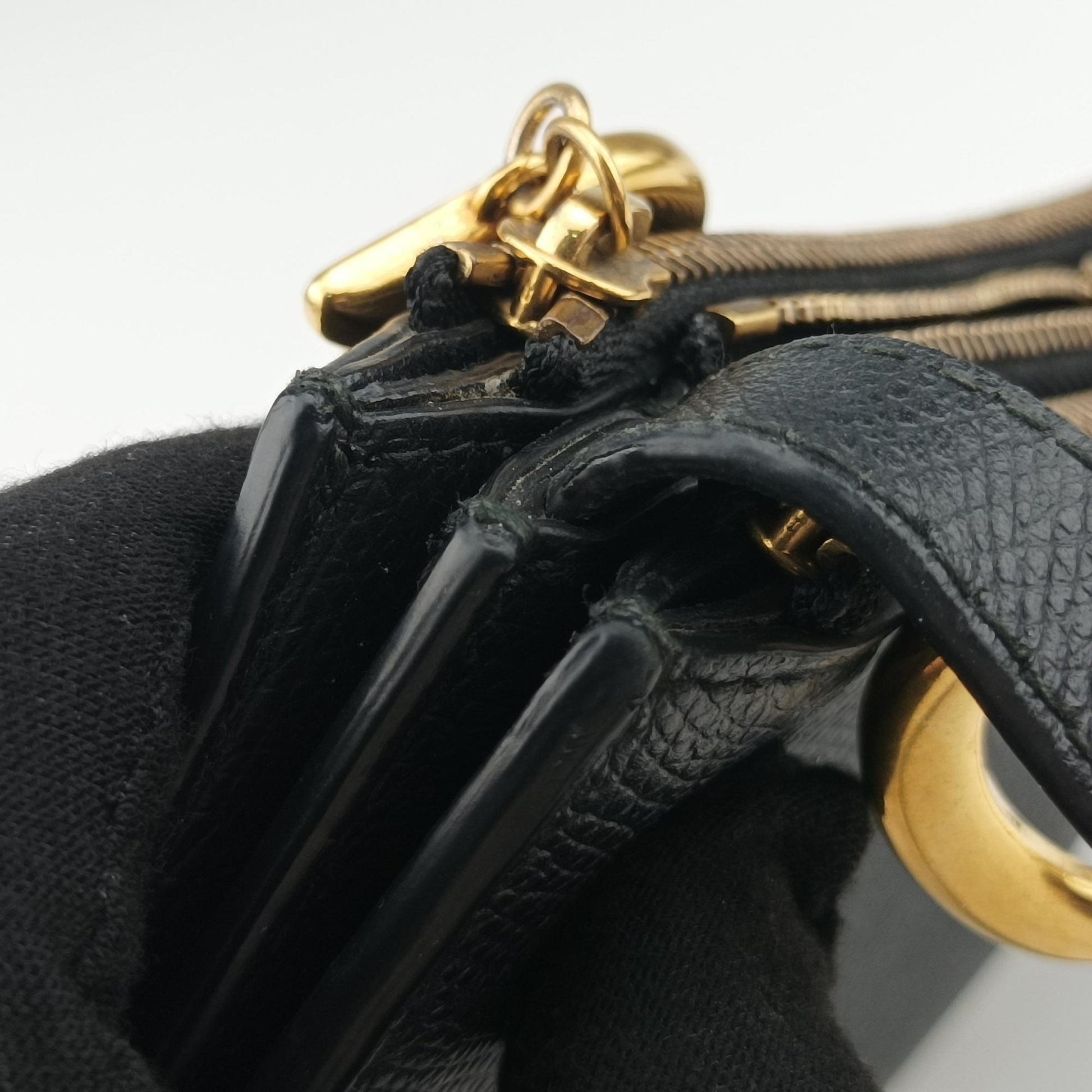 Saddle Black Leather 05-RU-0149サドル ブラック レザー 05-RU-0149
