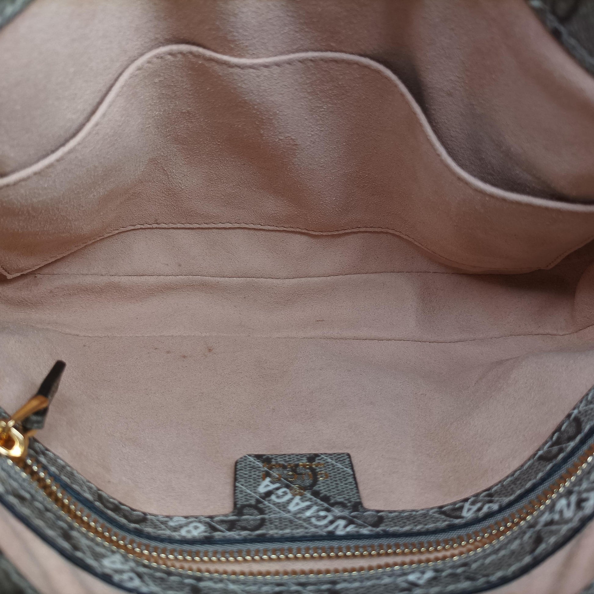 Balenciaga collaboration The Hacker Project Jackie 1961 beige×red×green PVC coated canvas 636706 B036566438バレンシアガ コラボ ザ ハッカー プロジェクト ジャッキー 1961 ベージュ×レッド×グリーン PVCコーティングキャンバス 636706 B036566438
