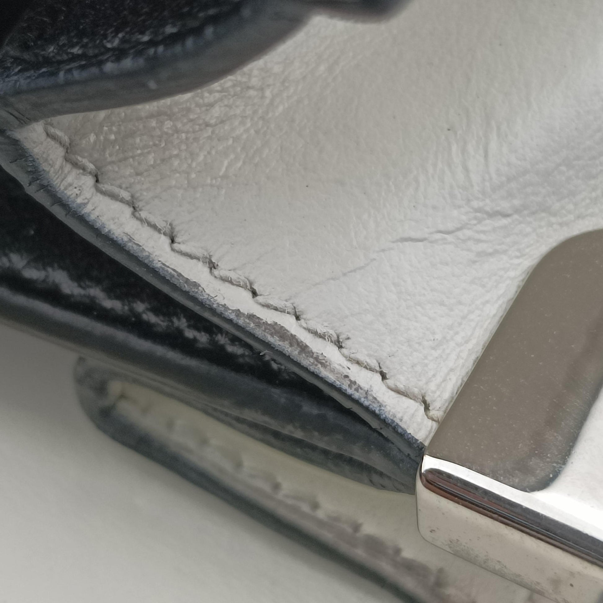 Sybille White Leather 31/Aシビル ホワイト レザー 31/A
