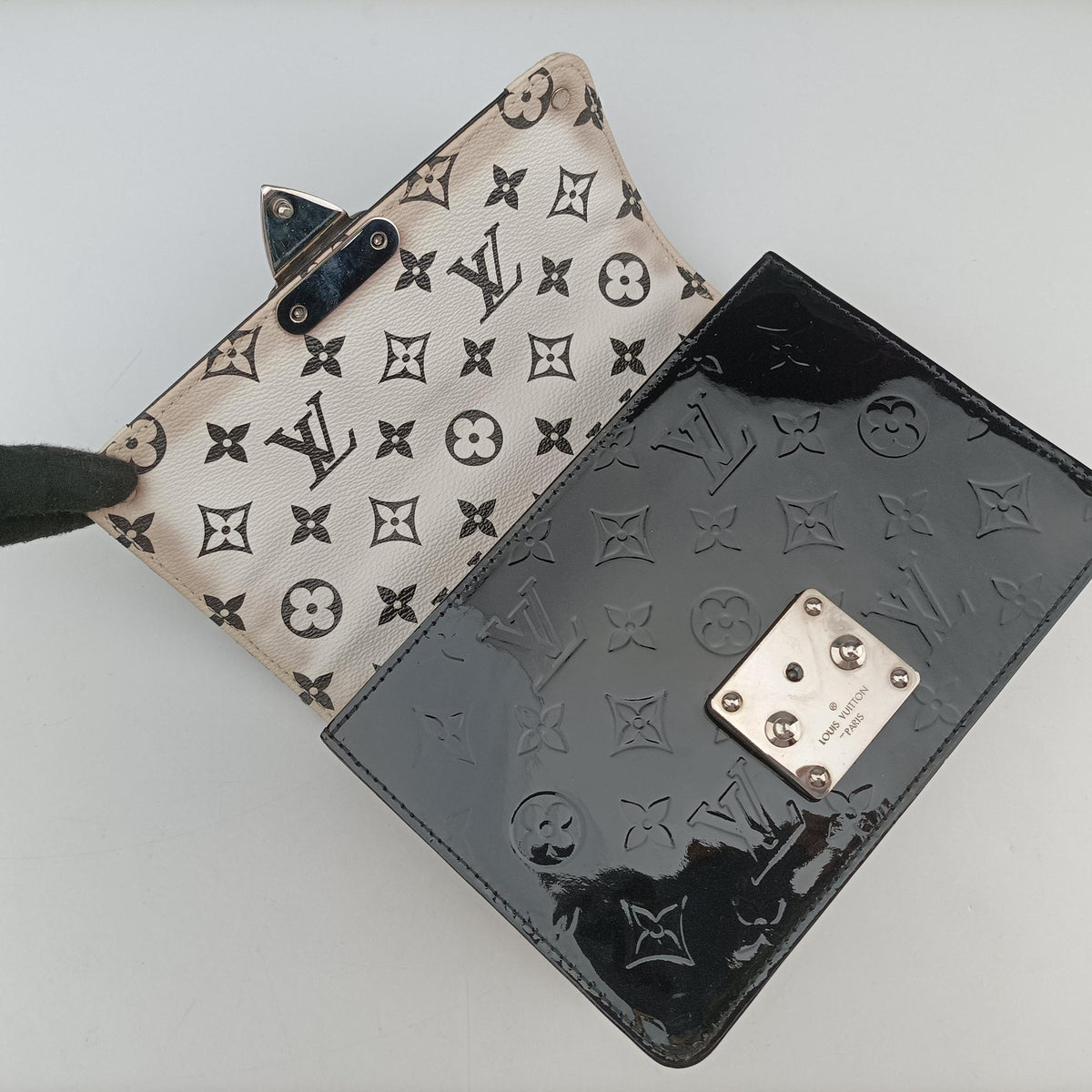 Wynwood PM Noir × White Monogram Canvas×Vernis×Epi M90445 NZ2119 IC Chipワインウッド PM ノワール×ホワイト モノグラムキャンバス×ヴェルニ×エピ M90445 NZ2119 ICチップ