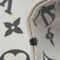 Wynwood PM Noir × White Monogram Canvas×Vernis×Epi M90445 NZ2119 IC Chipワインウッド PM ノワール×ホワイト モノグラムキャンバス×ヴェルニ×エピ M90445 NZ2119 ICチップ