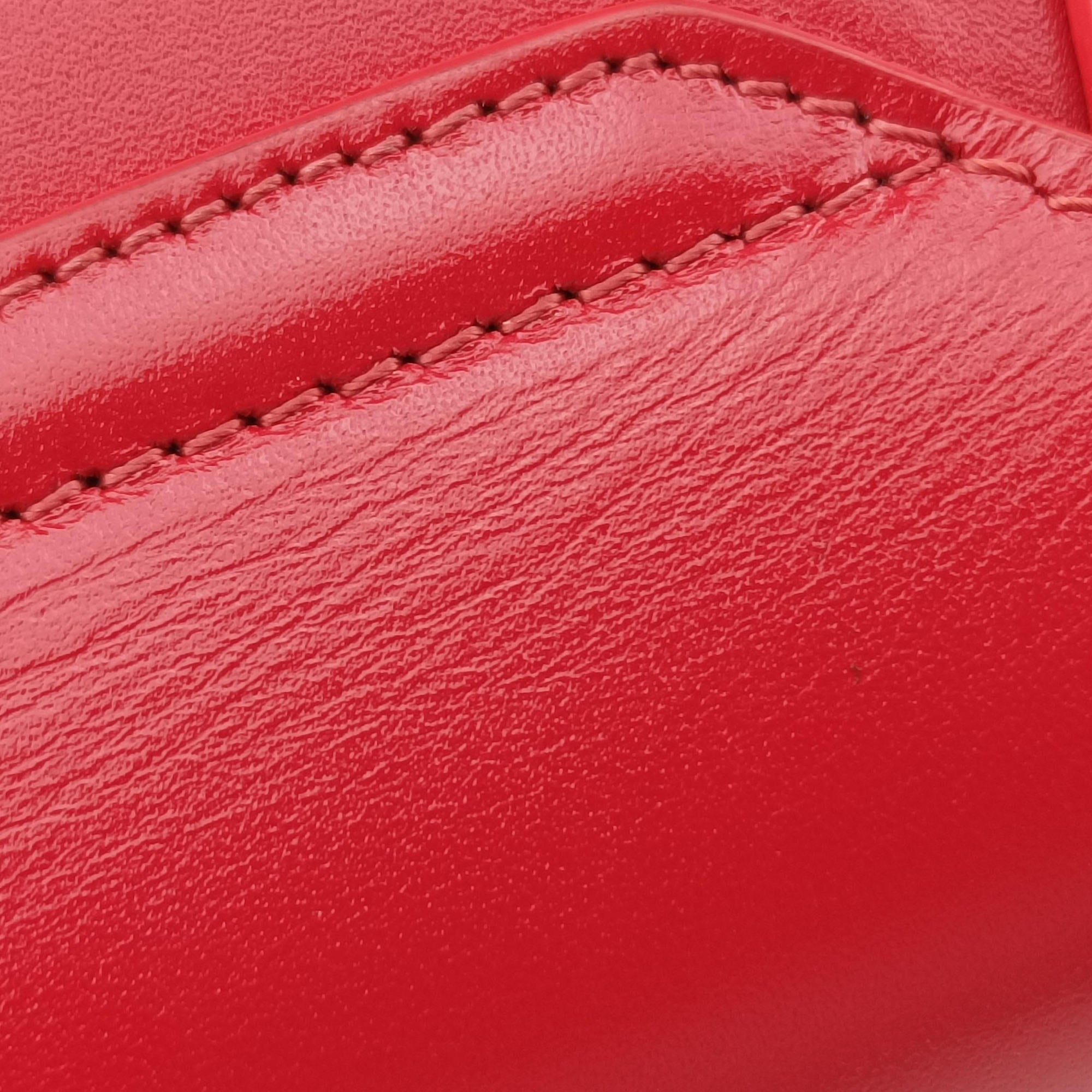 Small Besace 16 Red Leather U-SL-1109スモール ブザス 16セーズ レッド レザー U-SL-1109