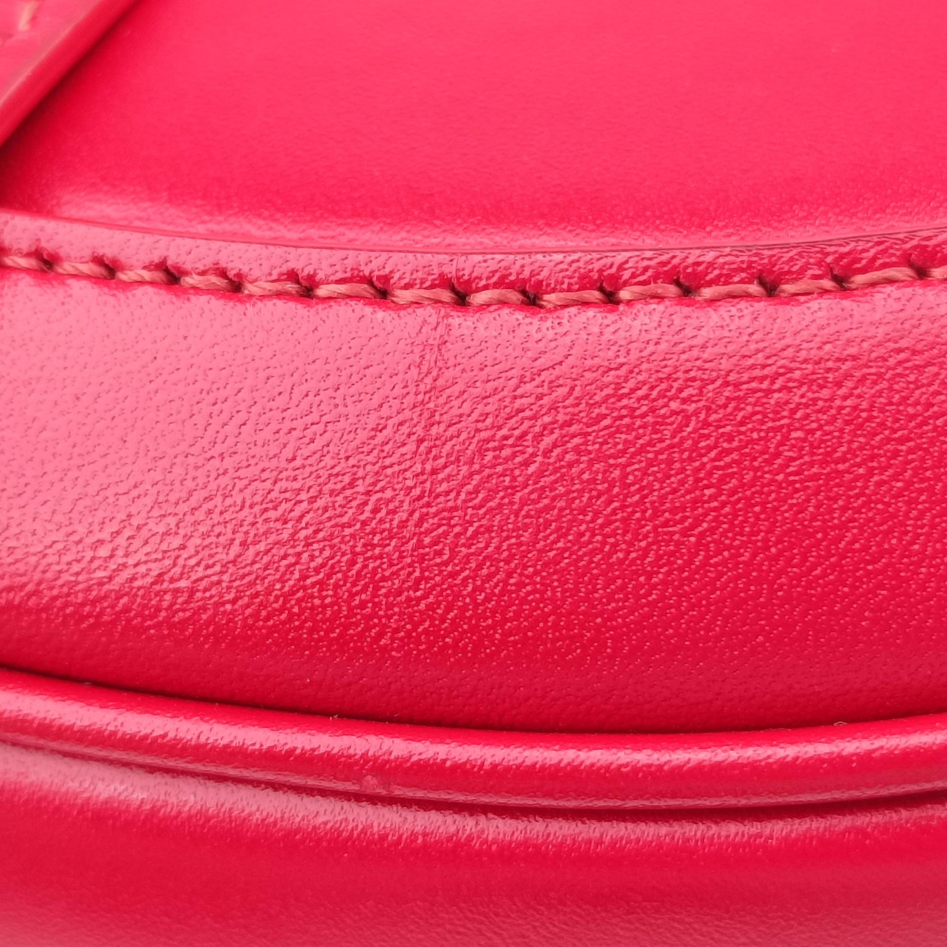 Small Besace 16 Red Leather U-SL-1109スモール ブザス 16セーズ レッド レザー U-SL-1109