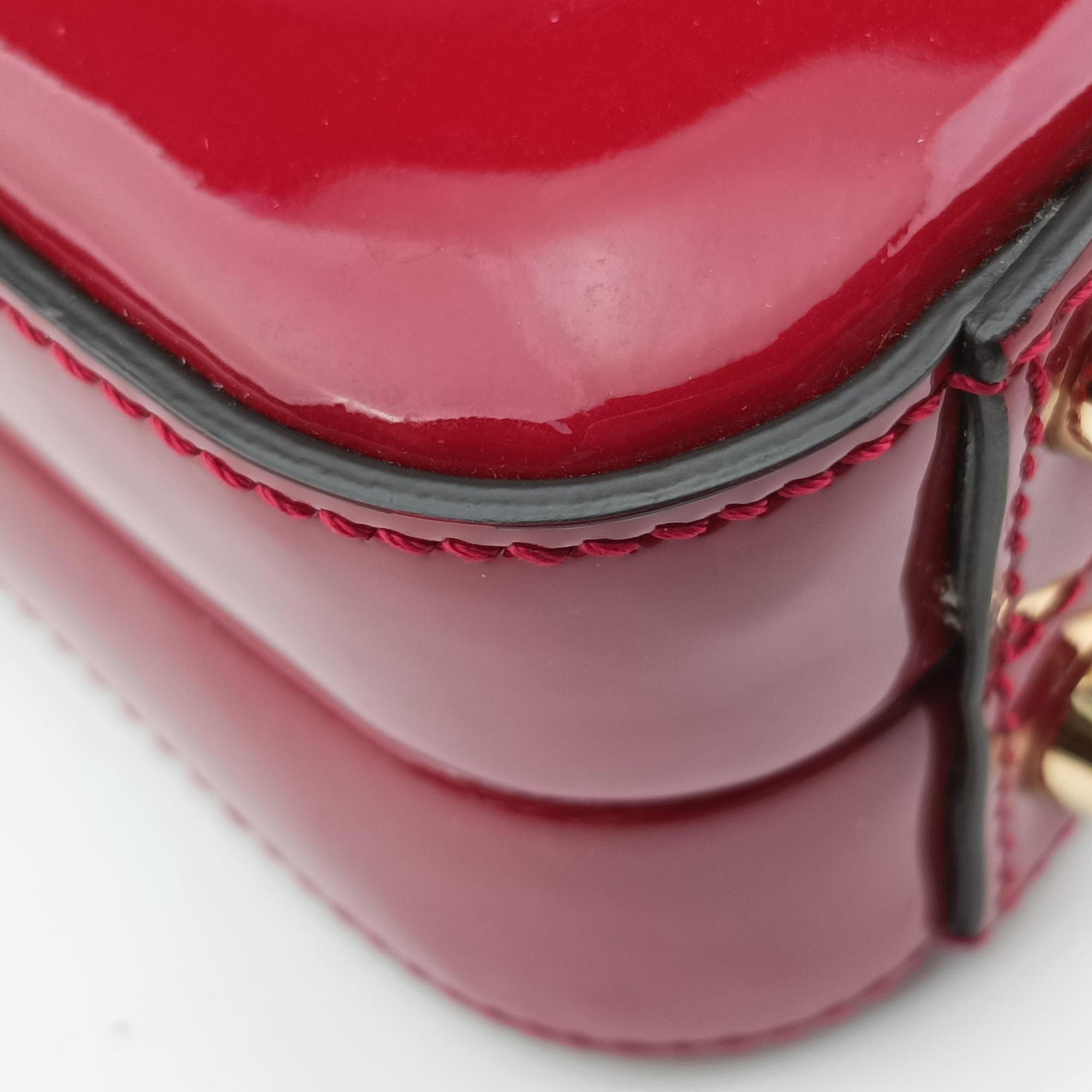 Sylvie Red Patent Leather 589479 E030331707シルヴィ レッド パテント 589479 E030331707