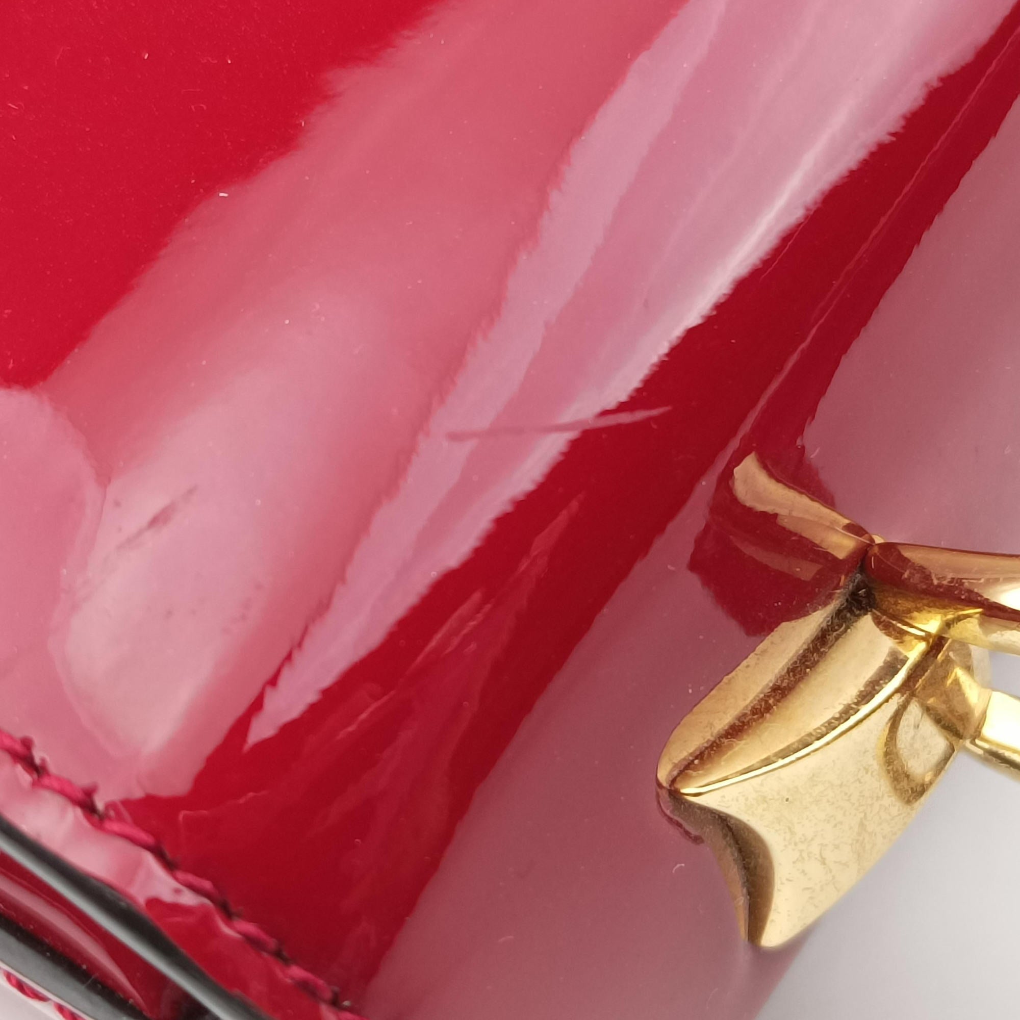Sylvie Red Patent Leather 589479 E030331707シルヴィ レッド パテント 589479 E030331707