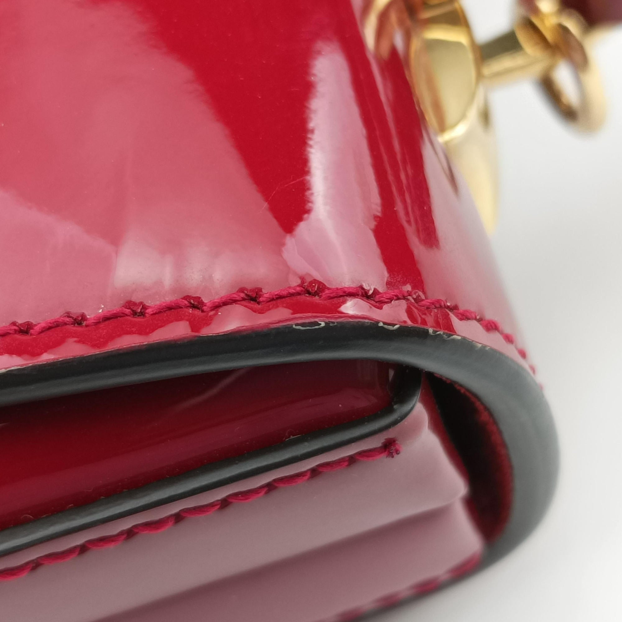 Sylvie Red Patent Leather 589479 E030331707シルヴィ レッド パテント 589479 E030331707