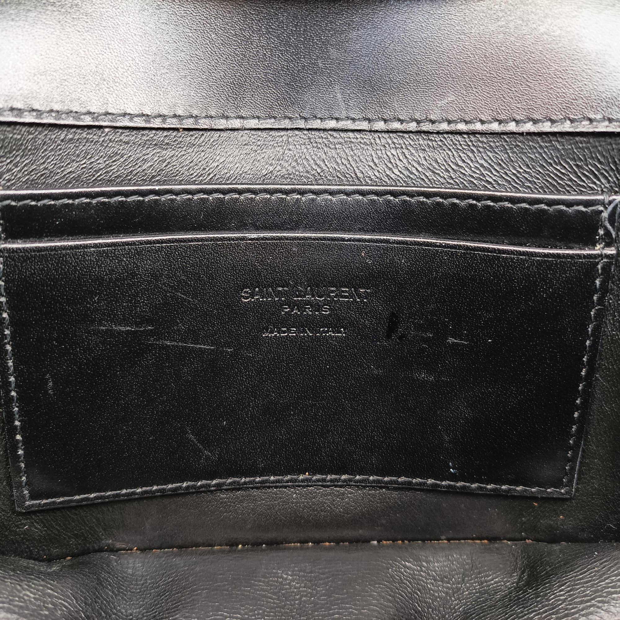 Pre-owned Yves Saint Laurent classic simple logo Black Leather 769162 shoulderbag | stylenewstar