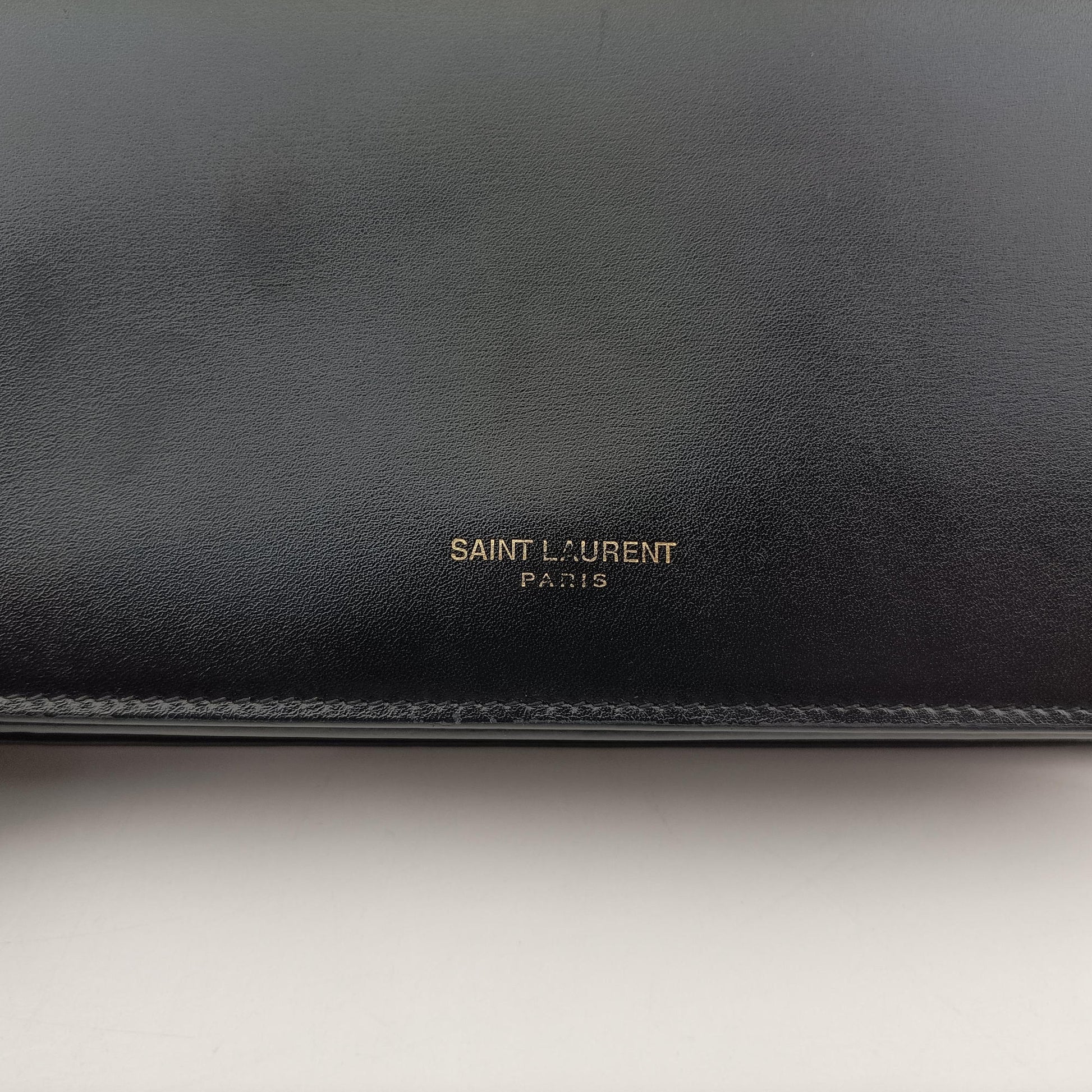 Pre-owned Yves Saint Laurent classic simple logo Black Leather 769162 shoulderbag | stylenewstar