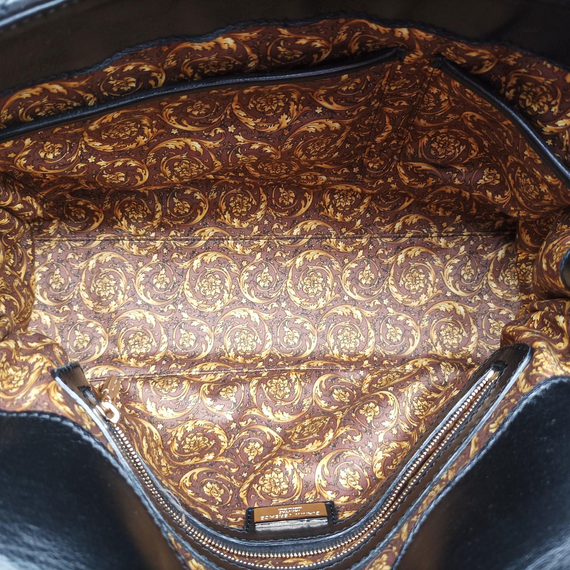 Secondhand VERSACE Embossed Leather Talia Vanitas Black Leather  shoulderbag | stylenewstar