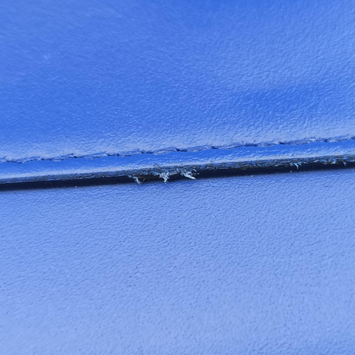 SERPENTI FOREVER Blue leather RP.F14.37597セルペンティ フォーエバー ブルー レザー RP.F14.37597
