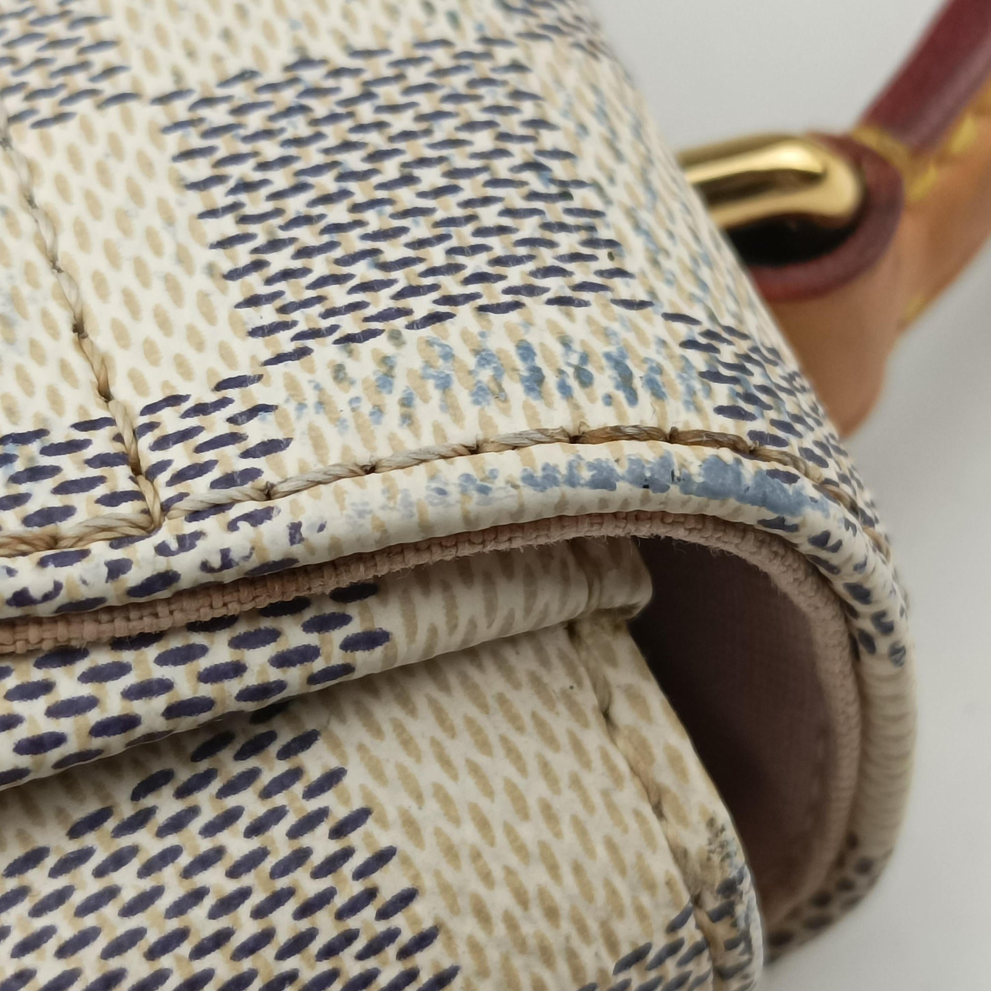 Pre-owned Louis Vuitton CROISETTE Azur Damier Canvas N41581 shoulderbag | stylenewstar