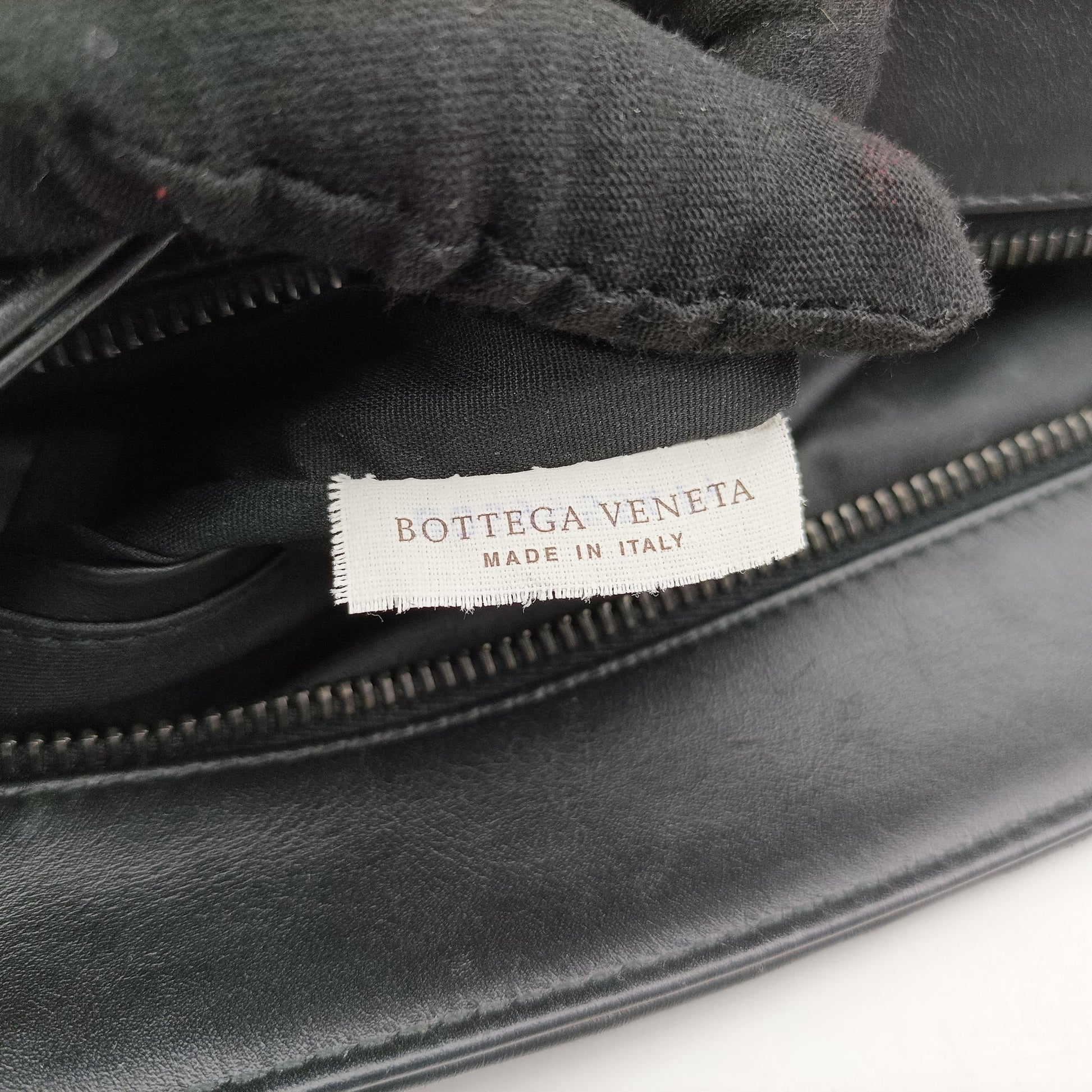 Intrecciato Black lambskin B05995347Yイントレチャート ブラック ラムスキン B05995347Y