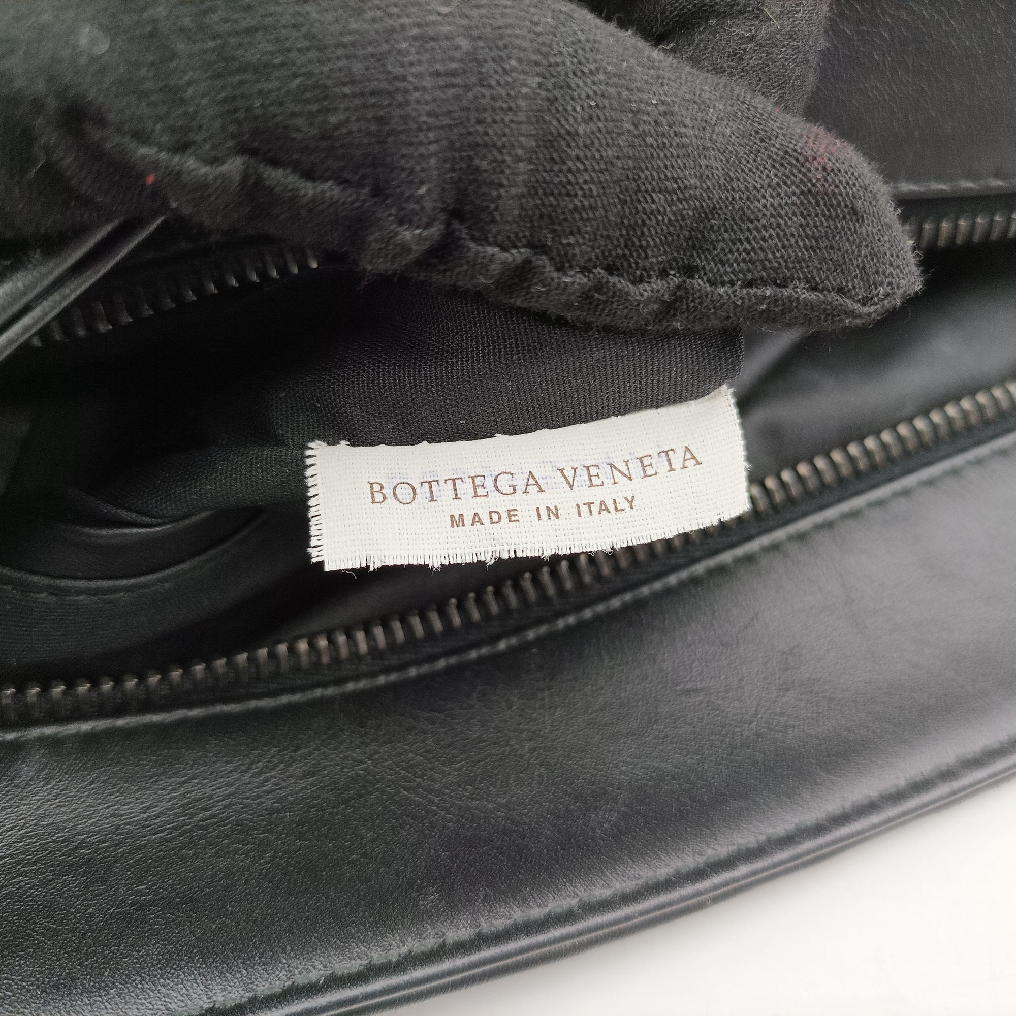 Intrecciato Black lambskin B05995347Yイントレチャート ブラック ラムスキン B05995347Y