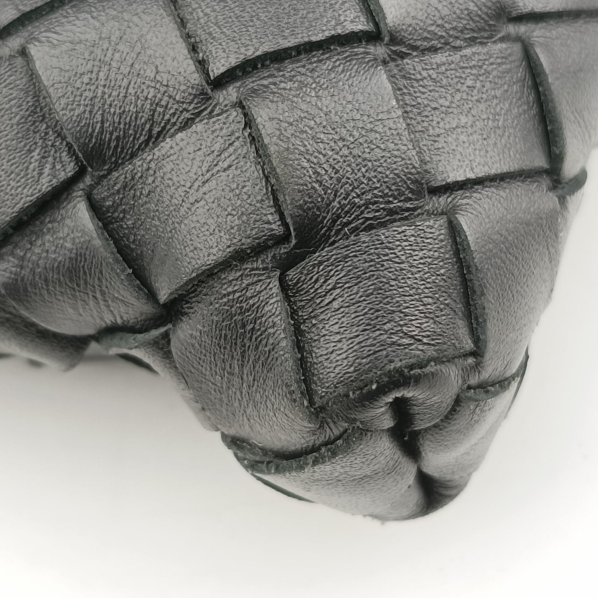 Intrecciato Black lambskin B05995347Yイントレチャート ブラック ラムスキン B05995347Y