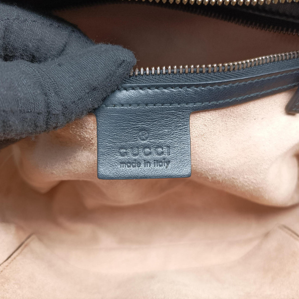 GG Marmont Black Leather 498100 D023207592GGマーモント ブラック レザー 498100 D023207592