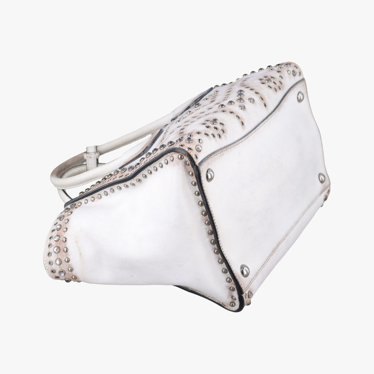 Pre-owned Prada Vitello Vintage Studded Sound White Leather  shoulderbag | stylenewstar