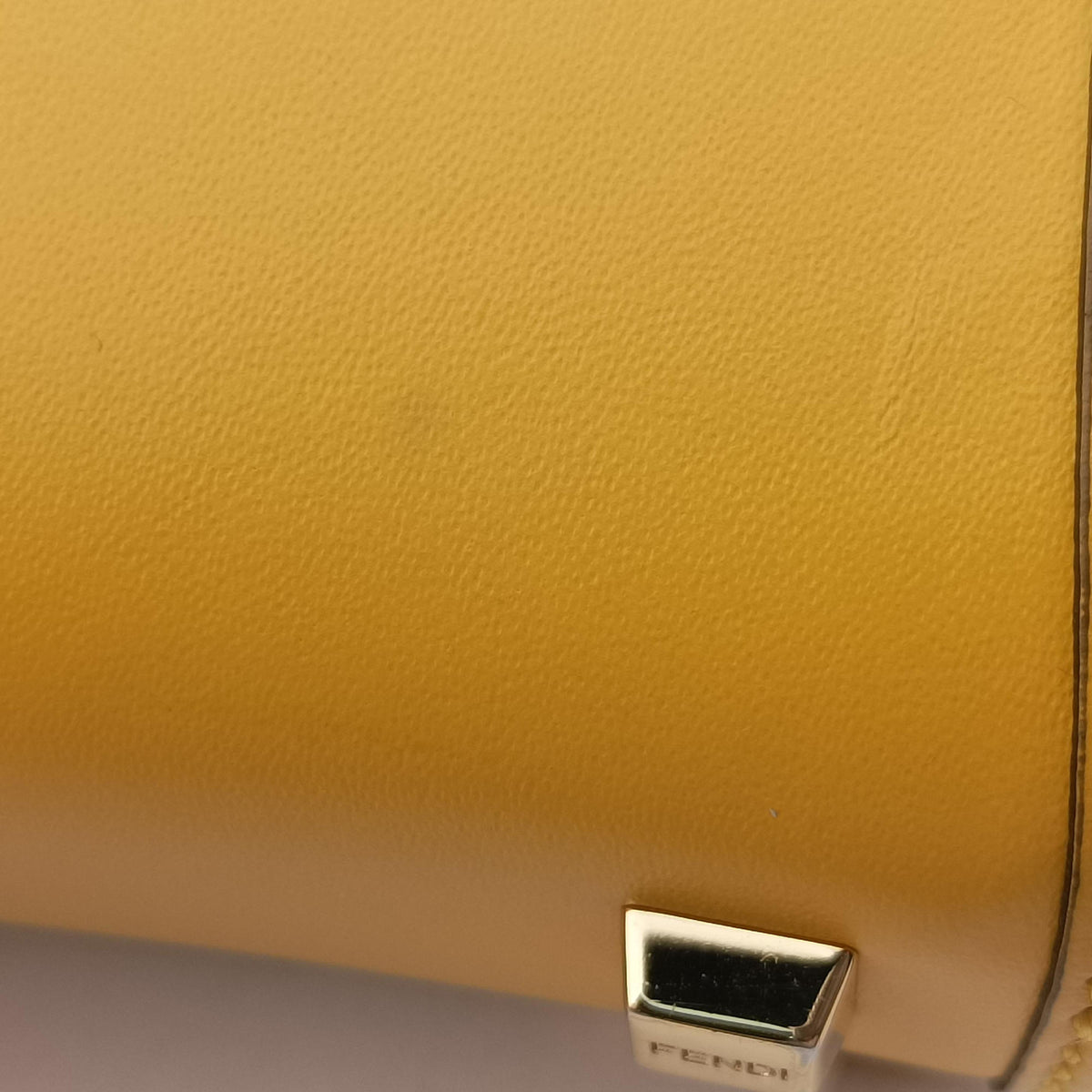 Pre-owned Fendi MINI SUNSHINE SHOPPER Yellow Leather 8BS051 shoulderbag | stylenewstar
