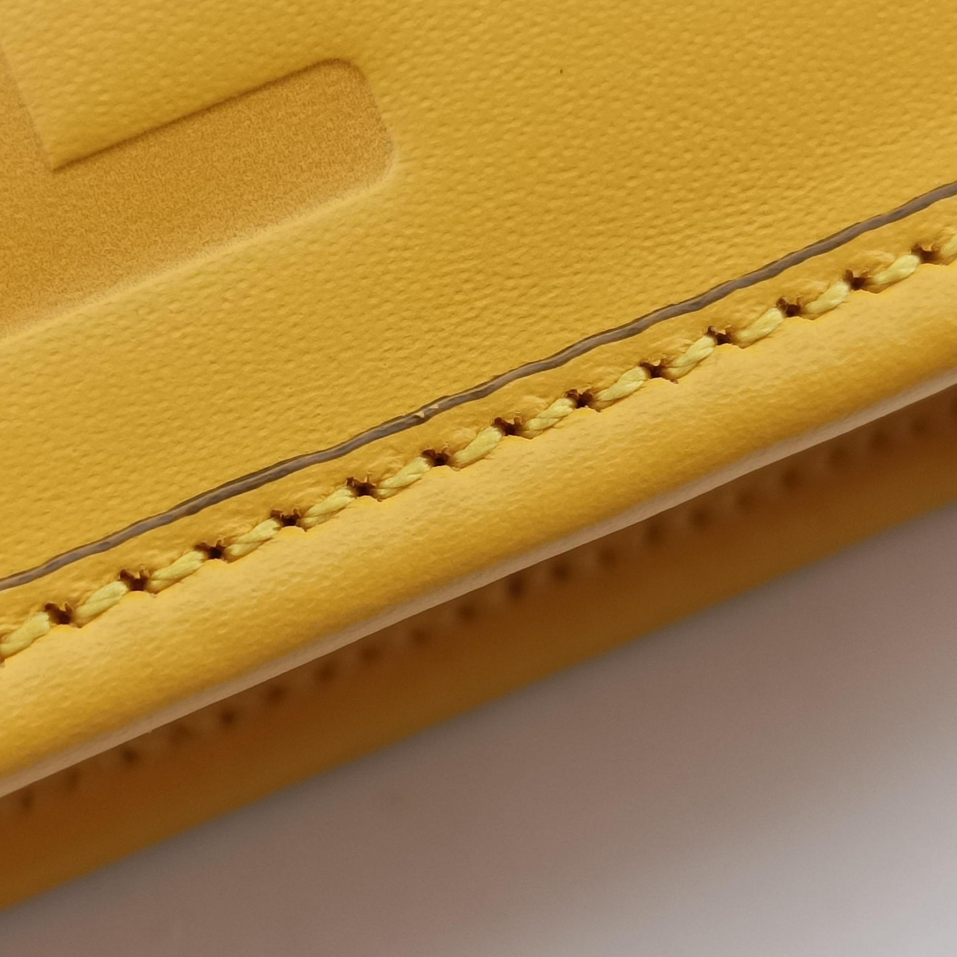 Pre-owned Fendi MINI SUNSHINE SHOPPER Yellow Leather 8BS051 shoulderbag | stylenewstar