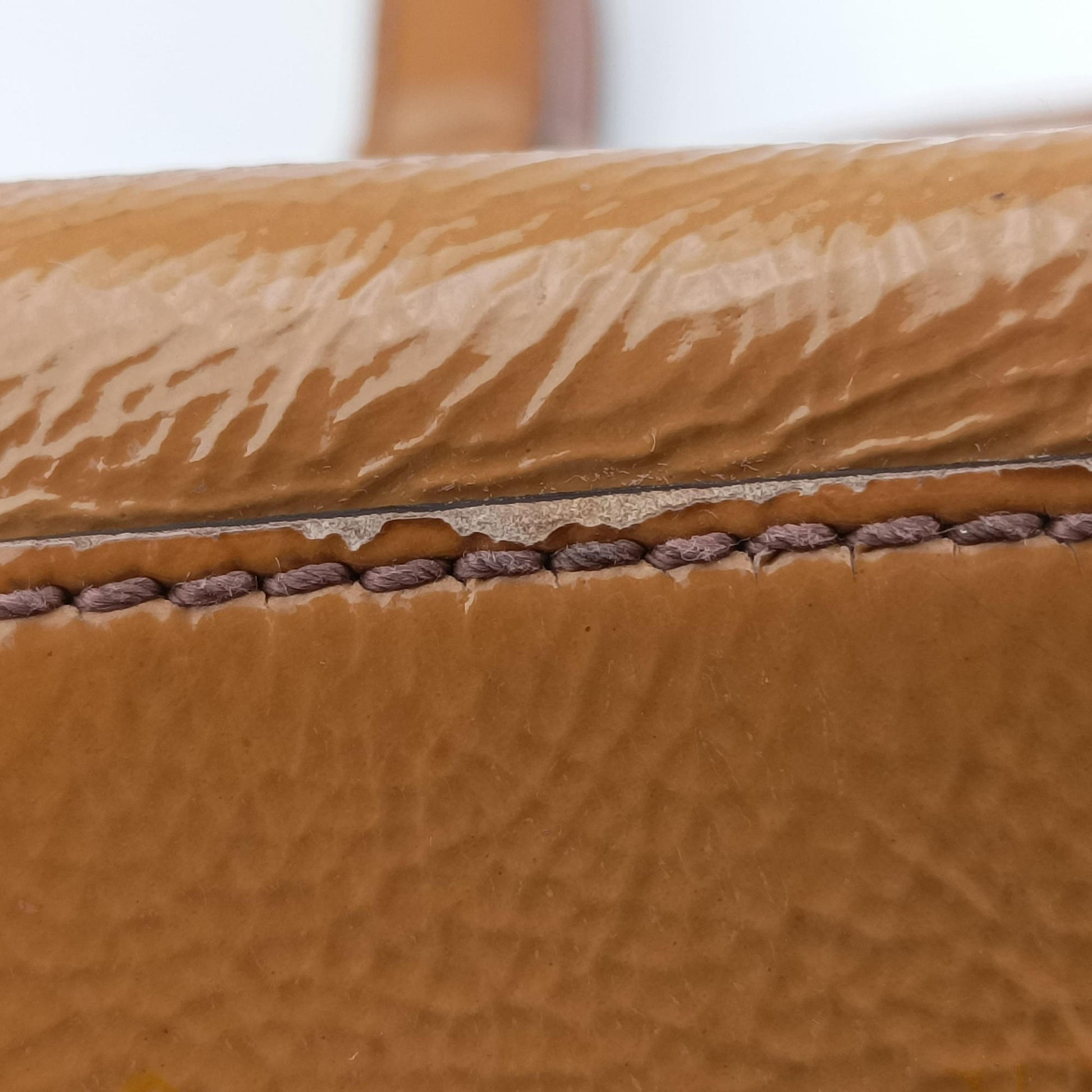 Soho Beige Patent Leather 308362 E015992340ソーホー ベージュ パテント 308362 E015992340