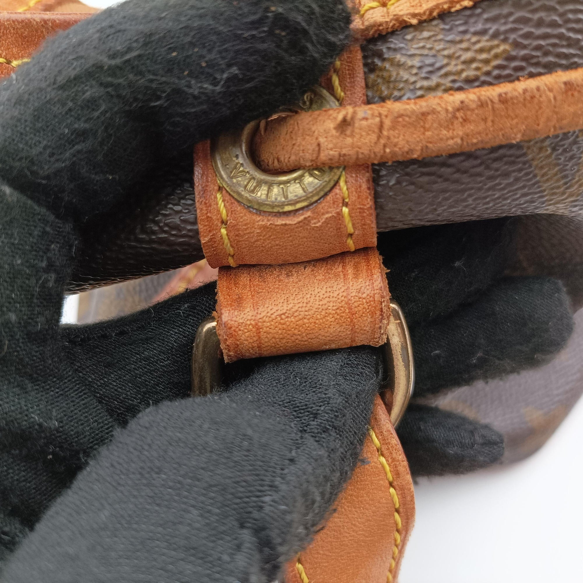 Secondhand Louis Vuitton Petit Noe Brown Monogram Canvas M42226 shoulderbag | stylenewstar