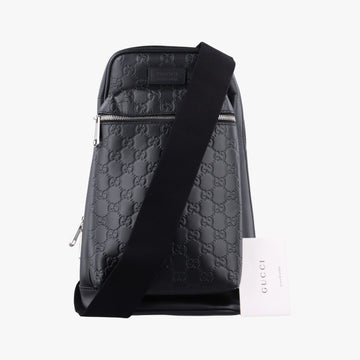 Pre-owned Gucci Stripe Line Black Leather 450970 bum bag/waist bag | stylenewstar
