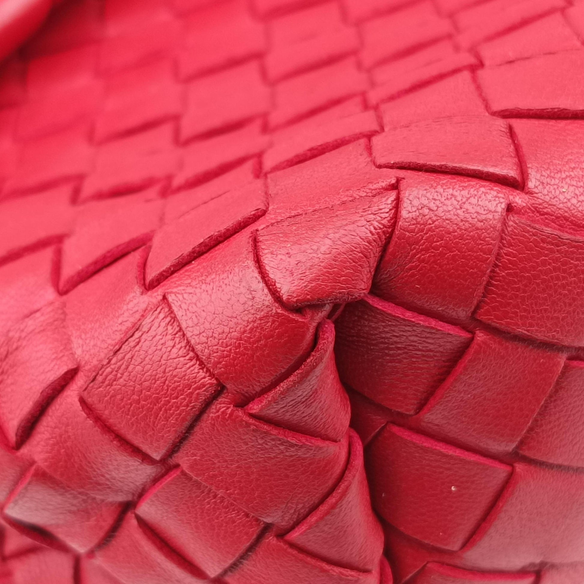 Intrecciato Olimpia Red lambskin B06213843Yイントレチャート オリンピア レッド ラムスキン B06213843Y