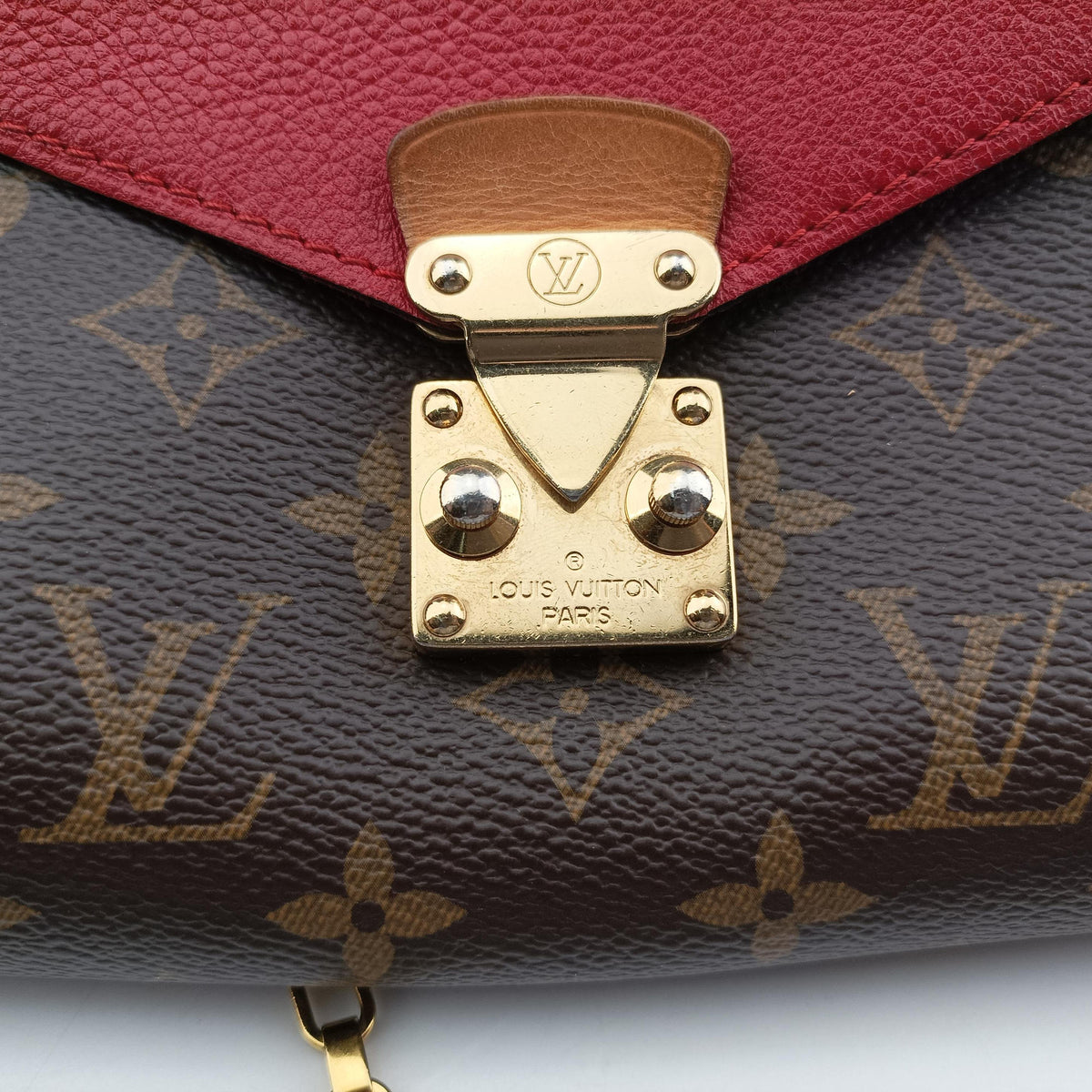 Pre-owned Louis Vuitton PALLAS Chain Brown×CERISE Monogram Canvas×calf leather M41201 shoulderbag | stylenewstar
