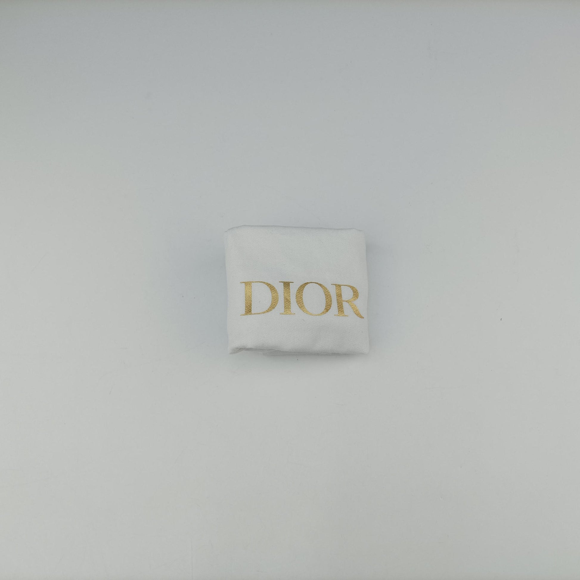 Pre-owned Christian Dior 30 Montaigne Blue Leather  shoulderbag | stylenewstar