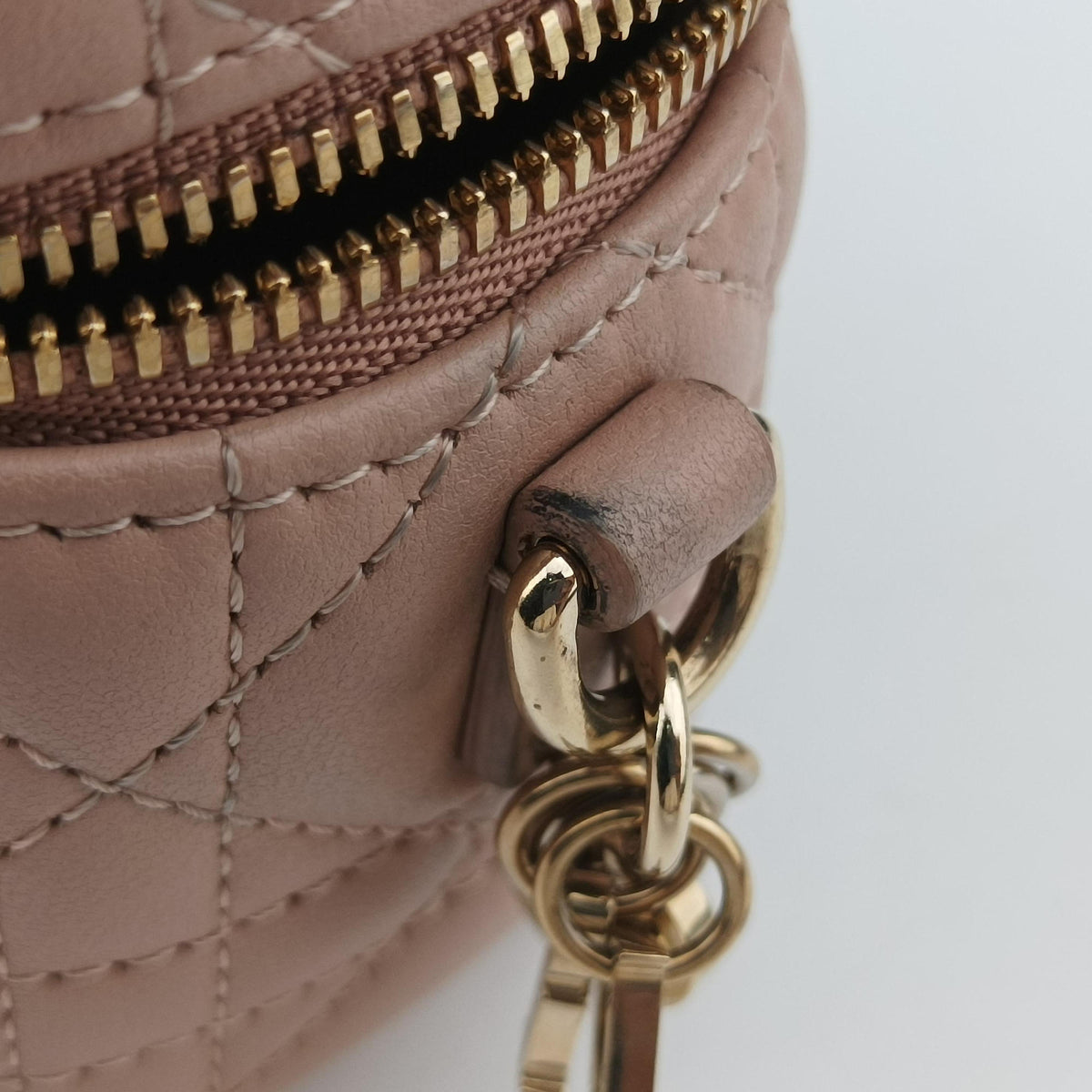 Lady Dior micro vanity Pink lambskin Lot number unknownレディディオール マイクロ ヴァニティ ピンク ラムスキン 製番不明