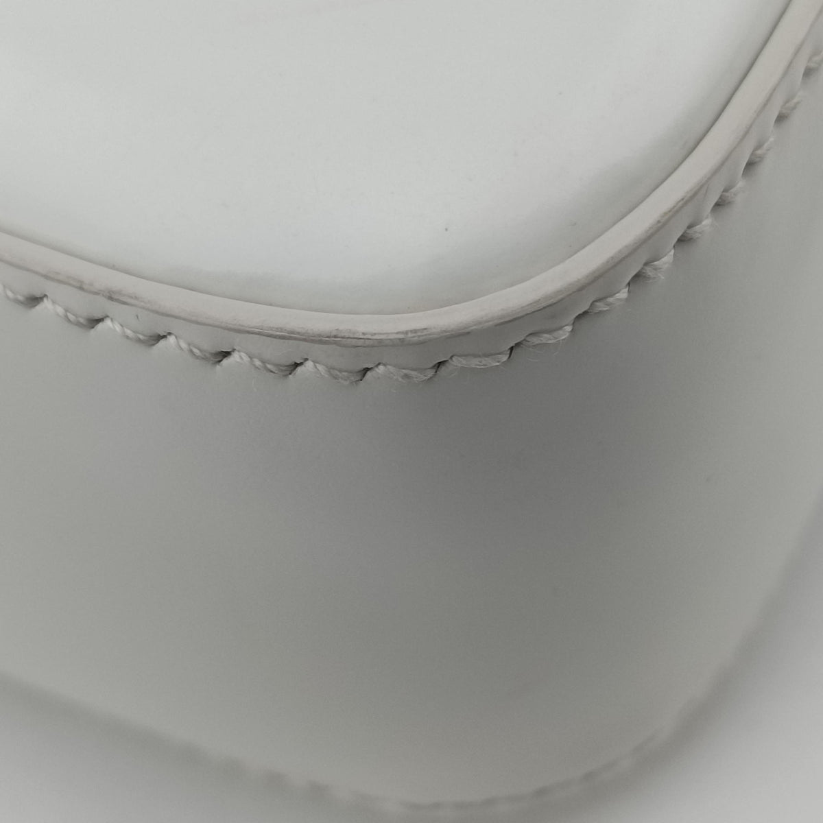 Mirror Tote White Leather 1BA331 31/Aミラートート ホワイト レザー 1BA331 31/A