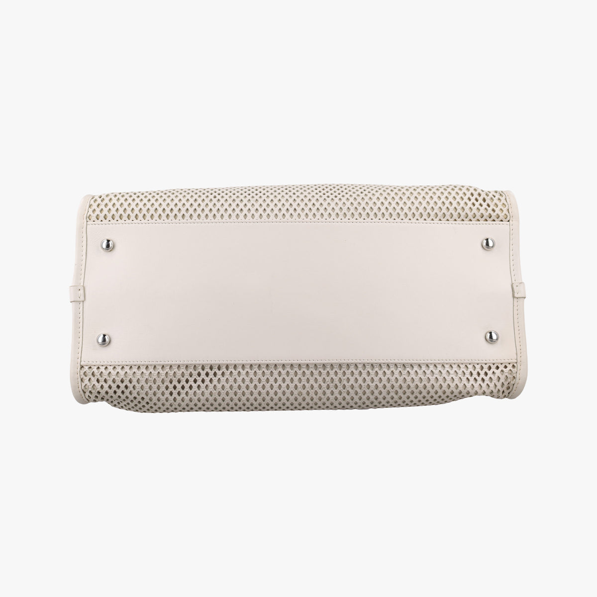 Up in the Air Perforated French Riviera  White lambskin A67654 17921437アップ ザ エア フレンチリビエラ  ホワイト ラムスキン A67654 17921437